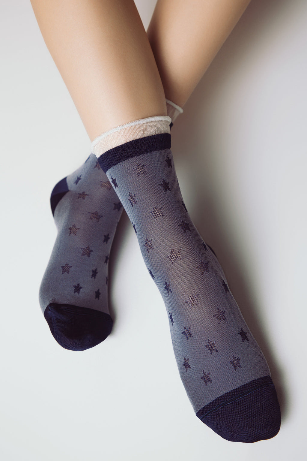 TheRanok.com Conte Socks Classic - 491 Decorative Transparent Mesh — feature highlight