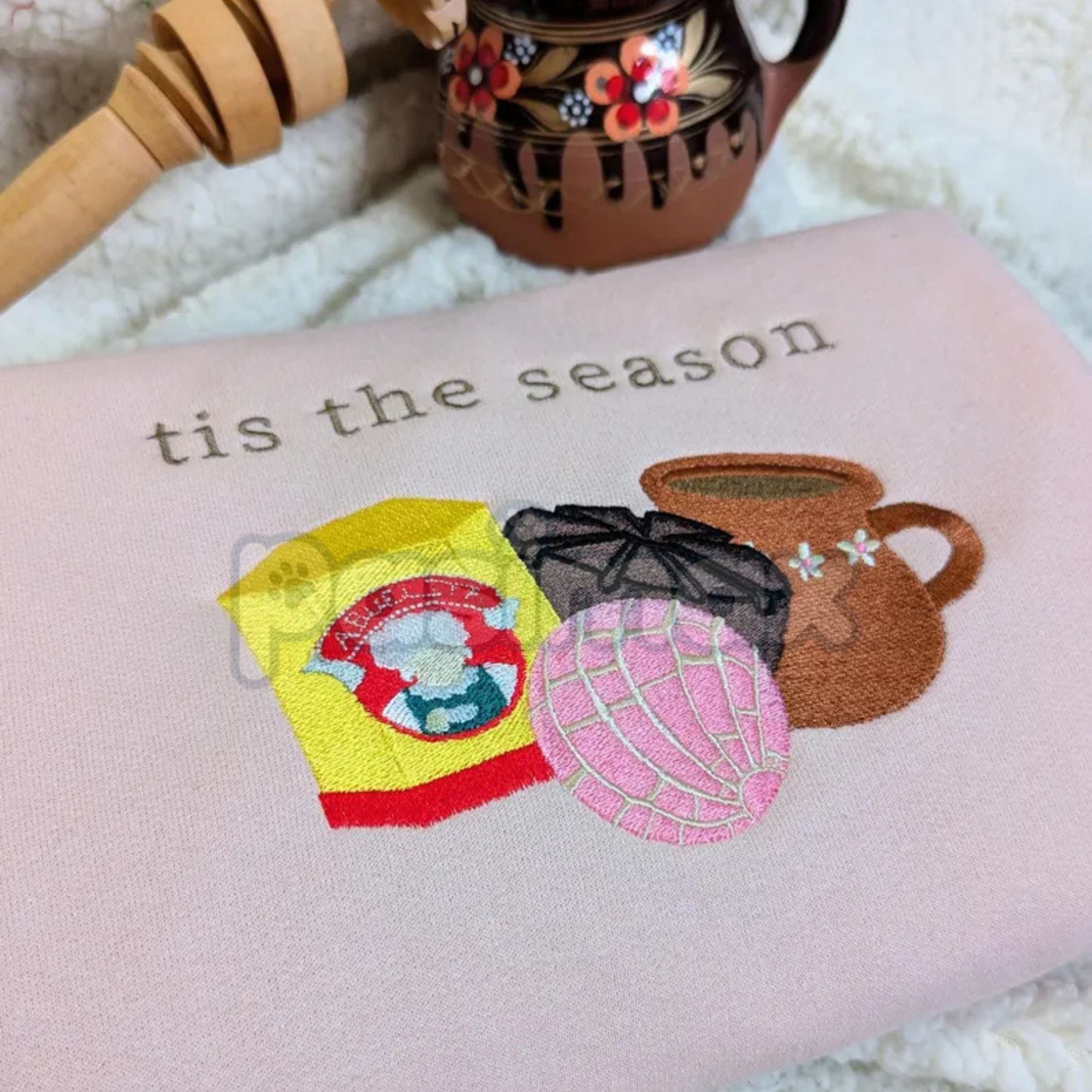 Pasimax Pink Concha Embroidered Sweatshirt – Cozy Holiday Pan Dulce Crewneck — detail close-up