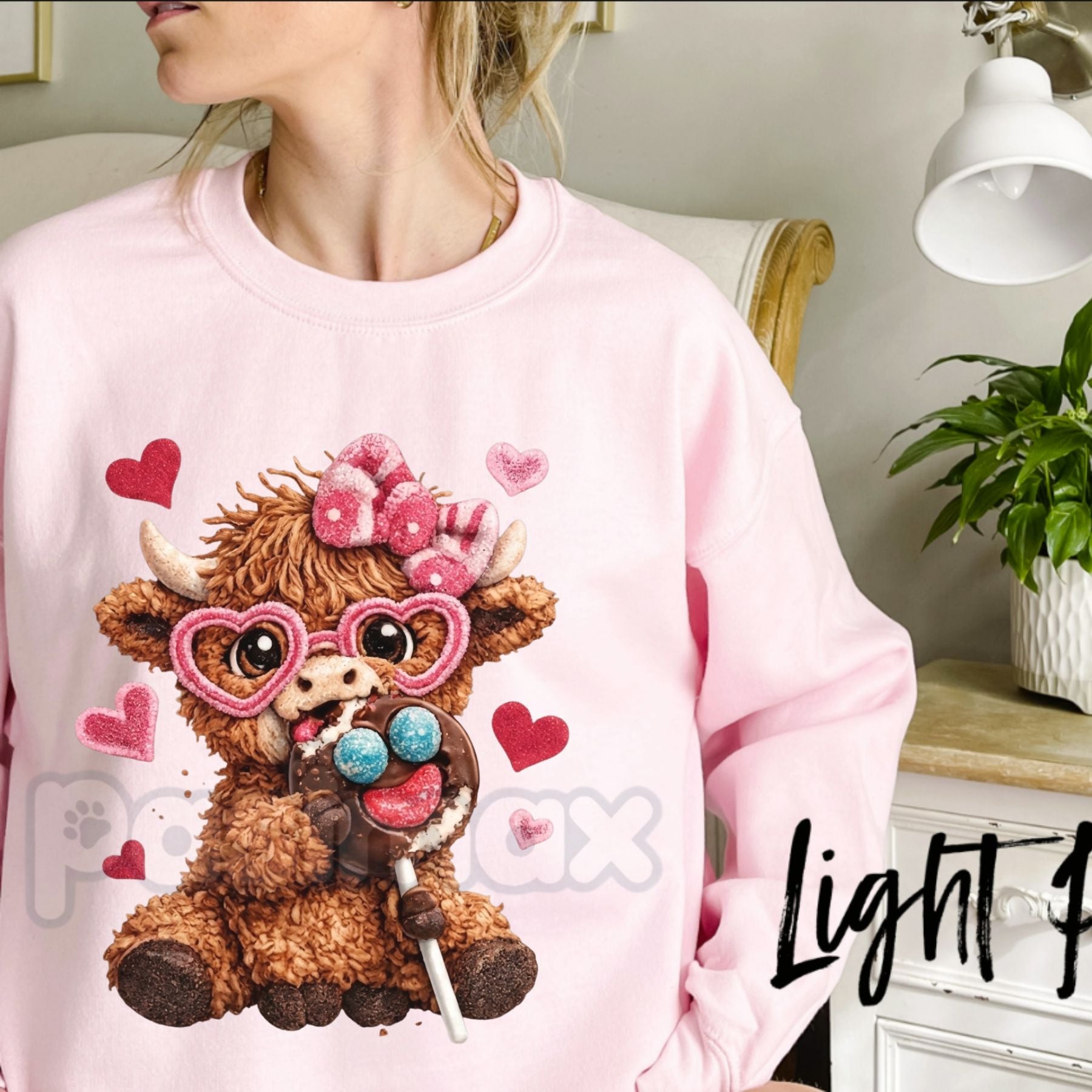 Pasimax Valentines Highland Cow Sweatshirt | Cute Highlands Cow Shirt | Aesthetic V-Day Cowgirl Crewneck | Retro Fluffy Cow H