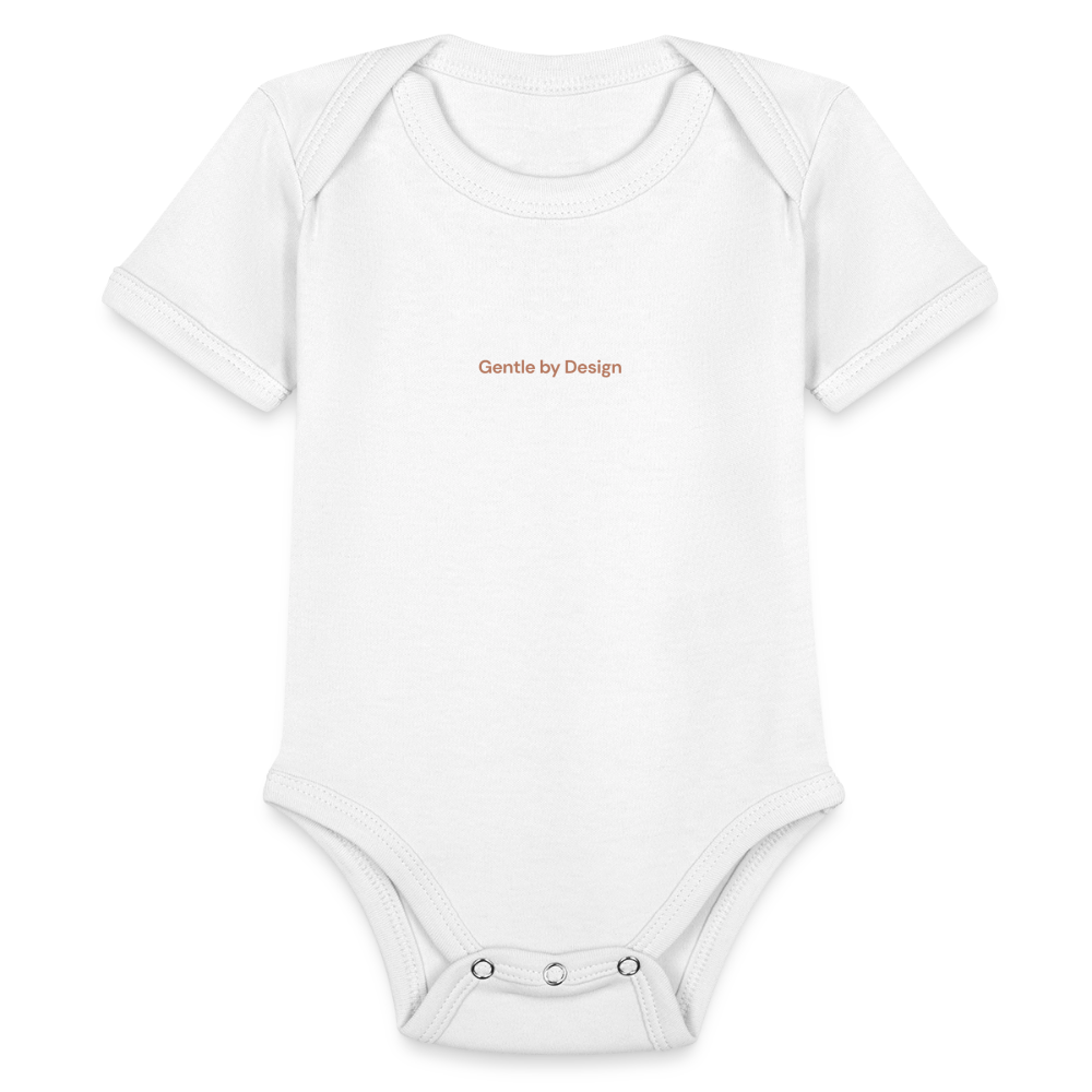 WONENA Gentle by Design Organic Short Sleeve Baby Bodysuit — detail close-up