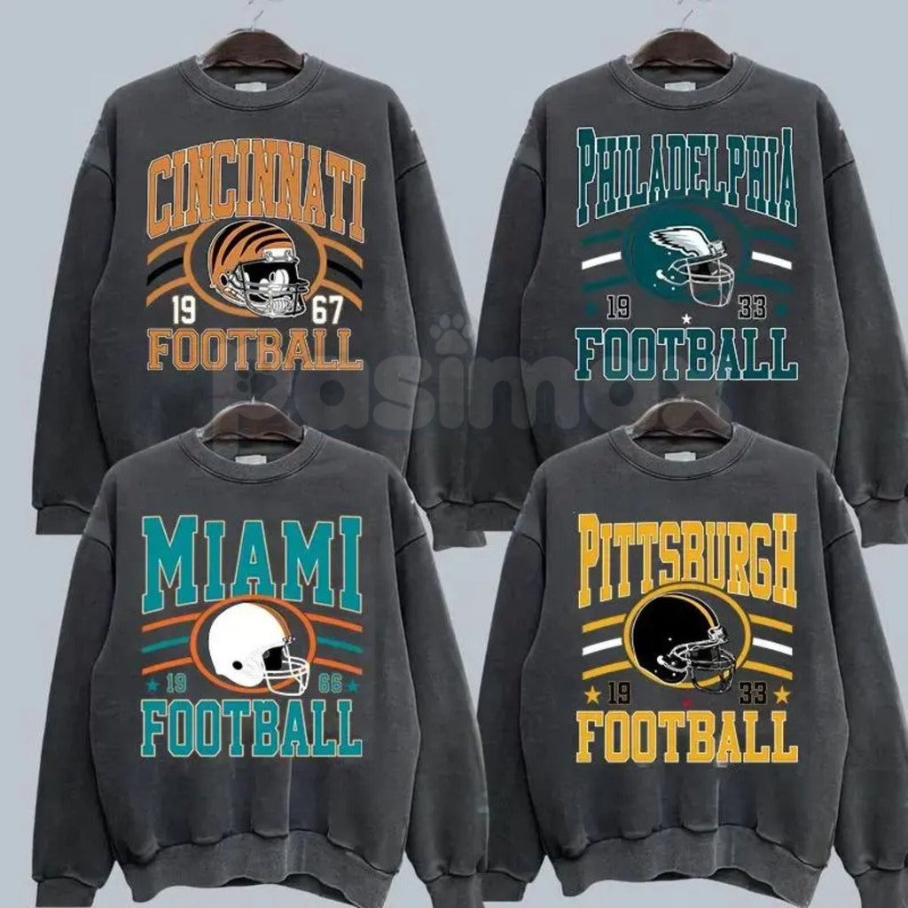 Pasimax Vintage Team Football Oversized 90s Sweatshirt – Dark Heather Washed Retro Crewneck — detail close-up