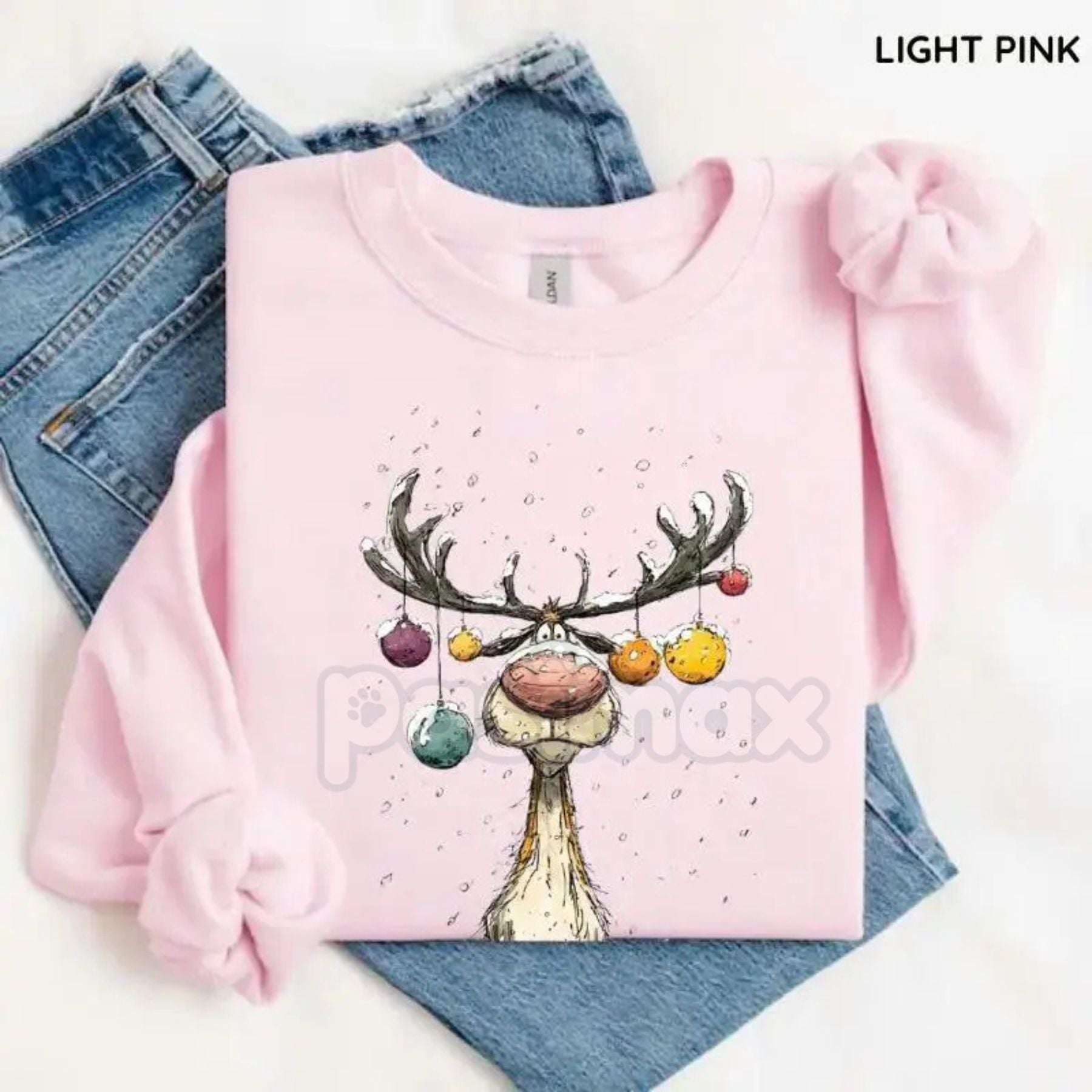 Pasimax Vintage Reindeer Sweatshirt | Retro Christmas Crewneck Jumper | Nostalgic Holiday Graphic Top — detail close-up