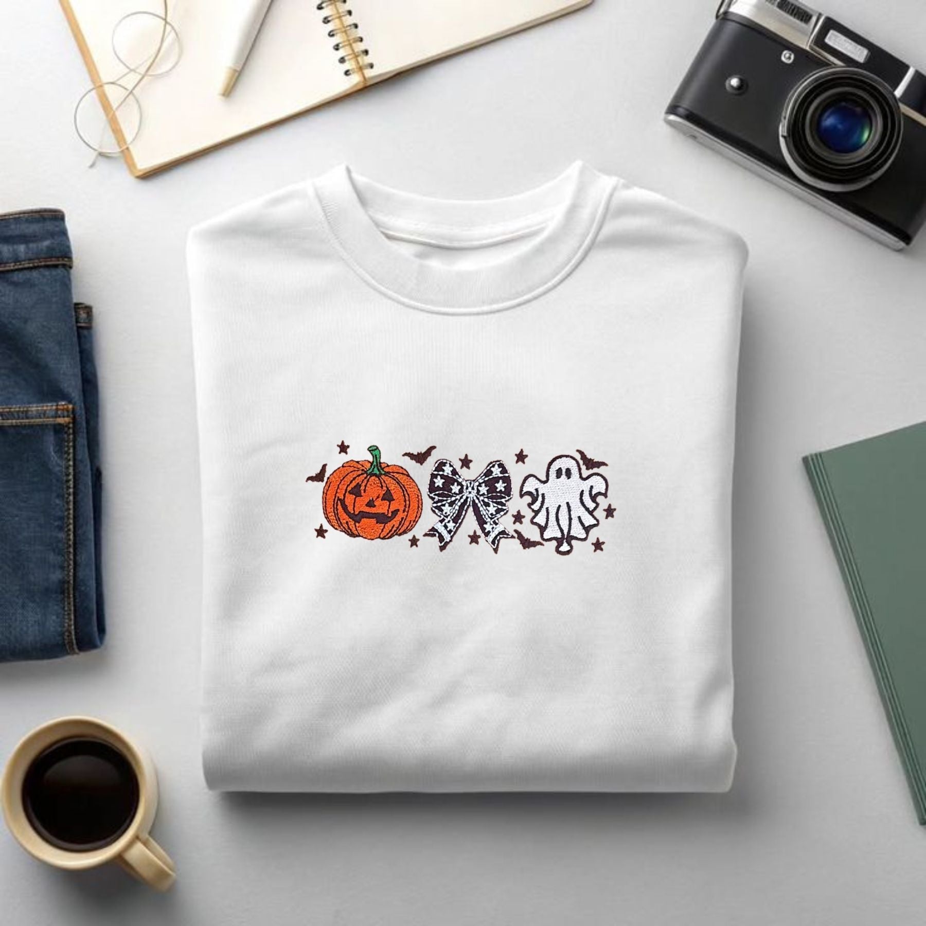 Pasimax Cutesy Spooky Bows T-Shirt — detail close-up