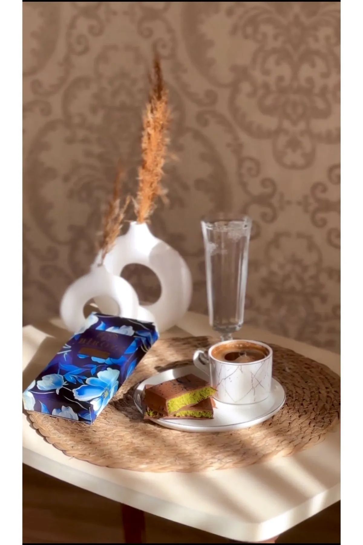 Biroya Dubai Chocolate 200 Gr with Cooler Bag - Express Shipping