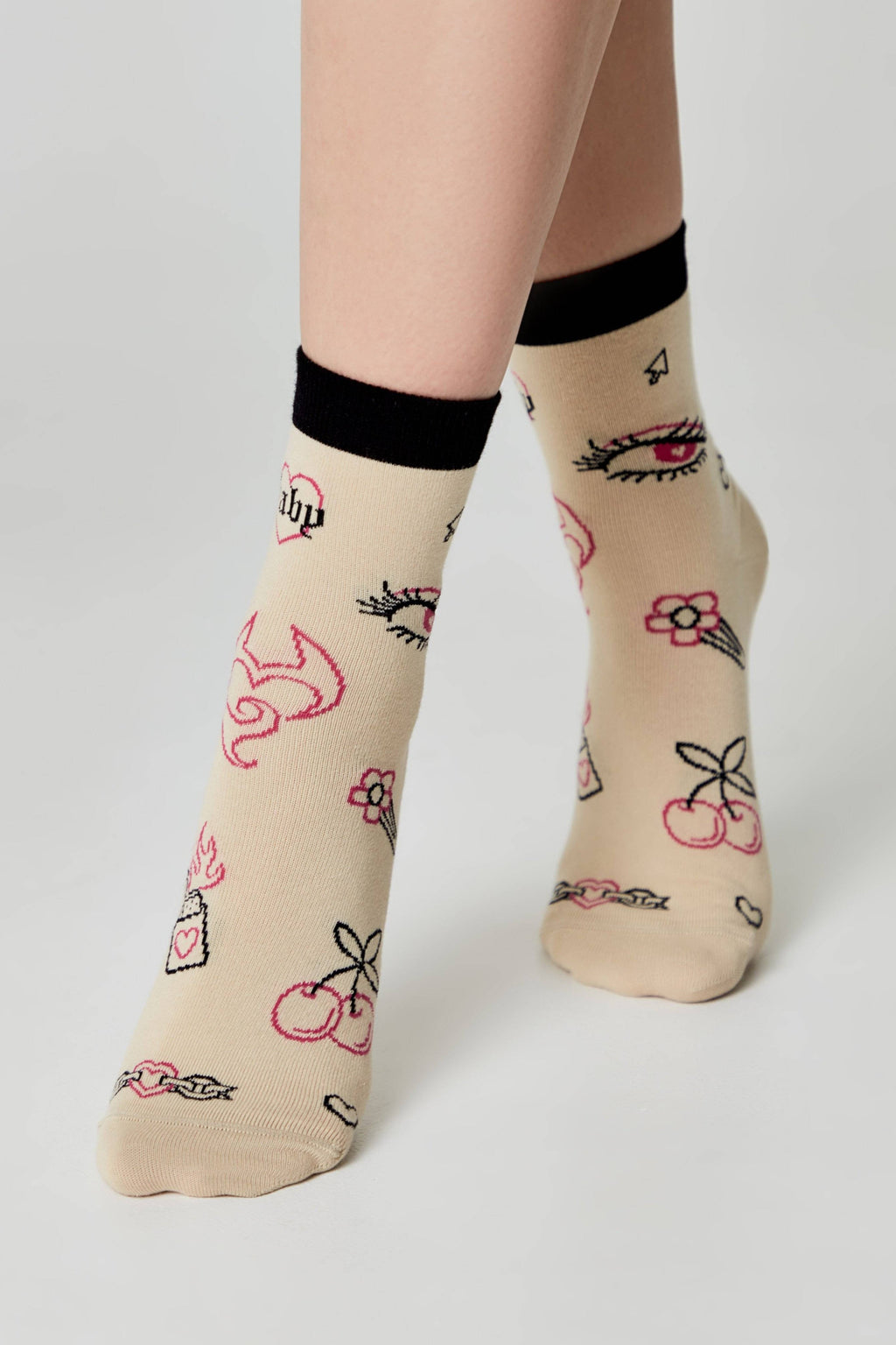 TheRanok.com Cotton Socks Conte Happy 605 - Baby Love — lifestyle context