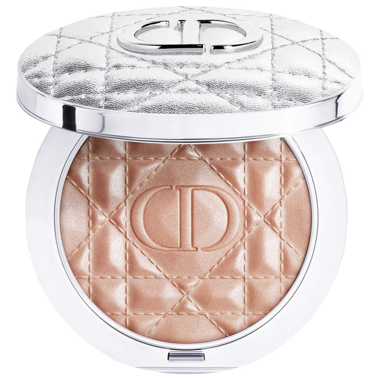 Dior Forever Glow Luminizer Highlighter Powder - Long-Lasting Radiant Glow Makeup with Hyaluronic Acid