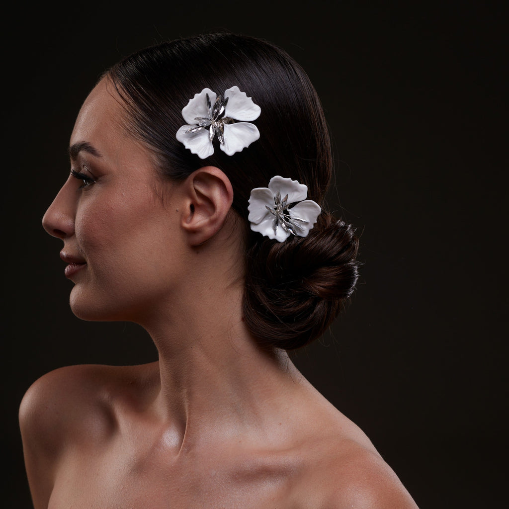 2-Piece White Flower Hair Comb Set – Bridal Port, view 8