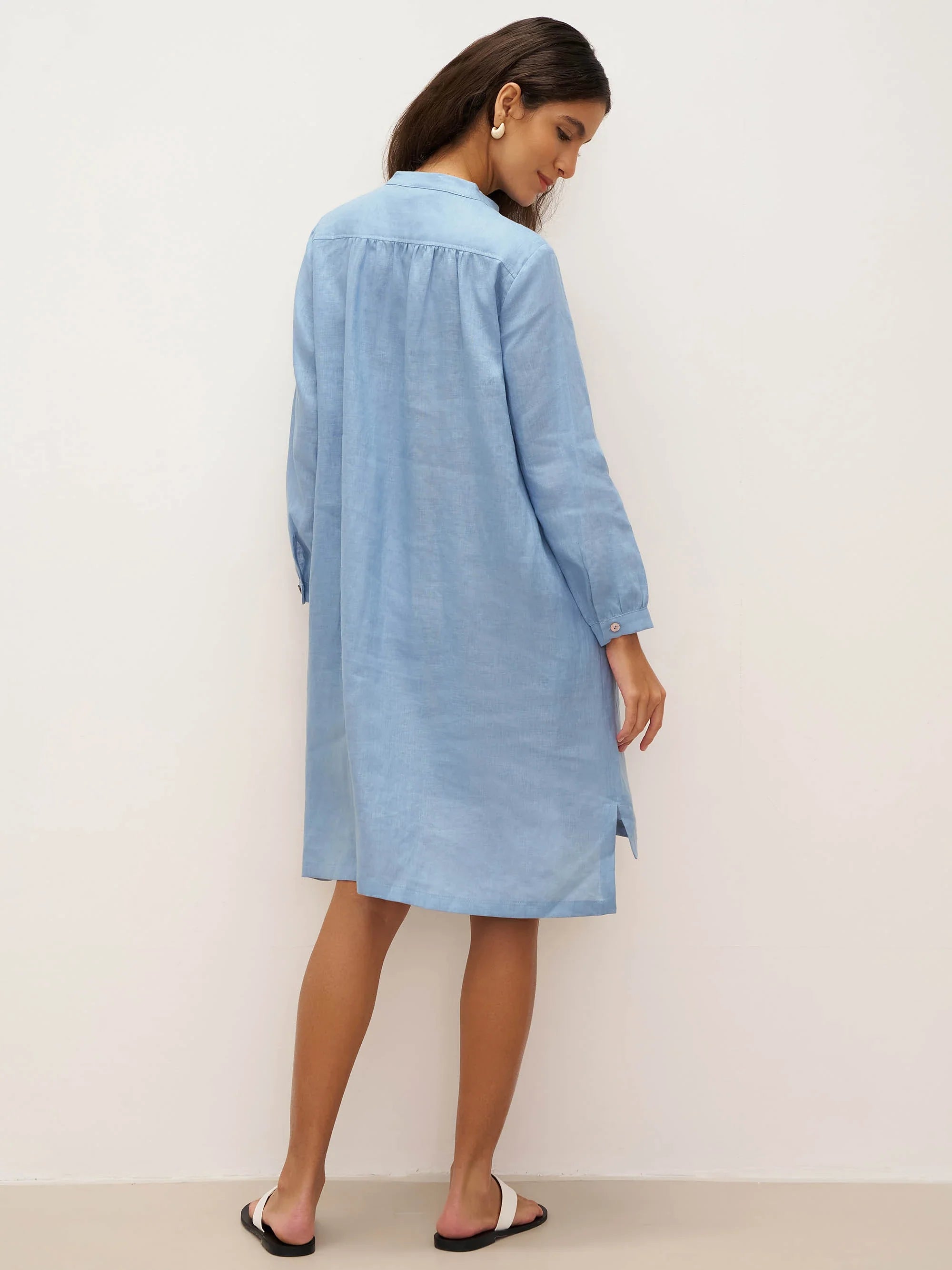 LINTICO 100% Linen V-Neck Pullover Shirt Dress JADEN — detail shot 6