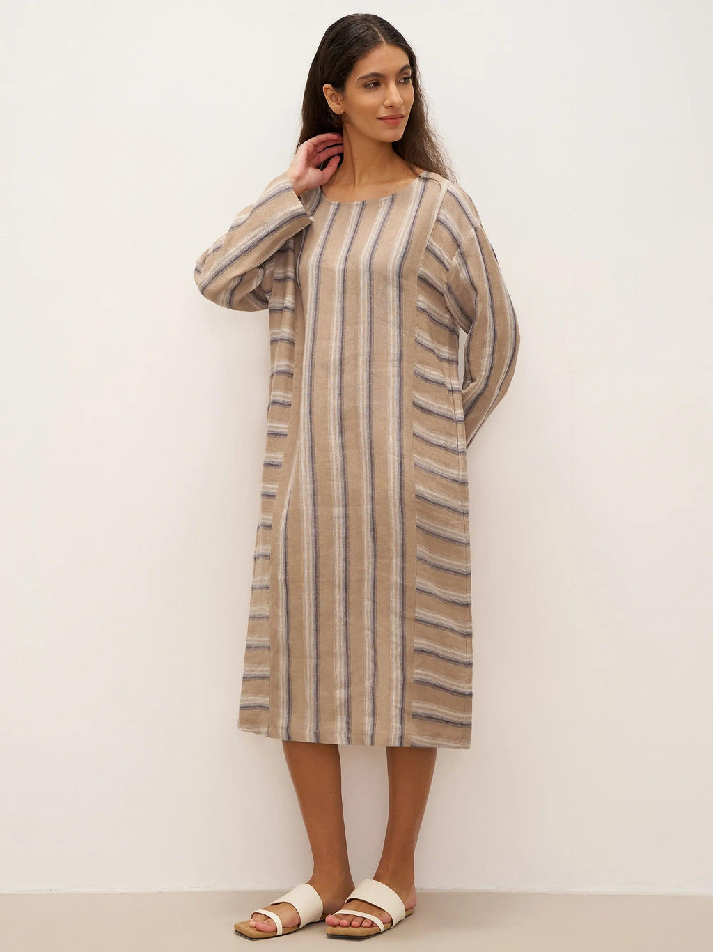 LINTICO LINTICO 100% Linen Striped Crossweave Midi Dress ELSPETH — LINTICO branding close-up