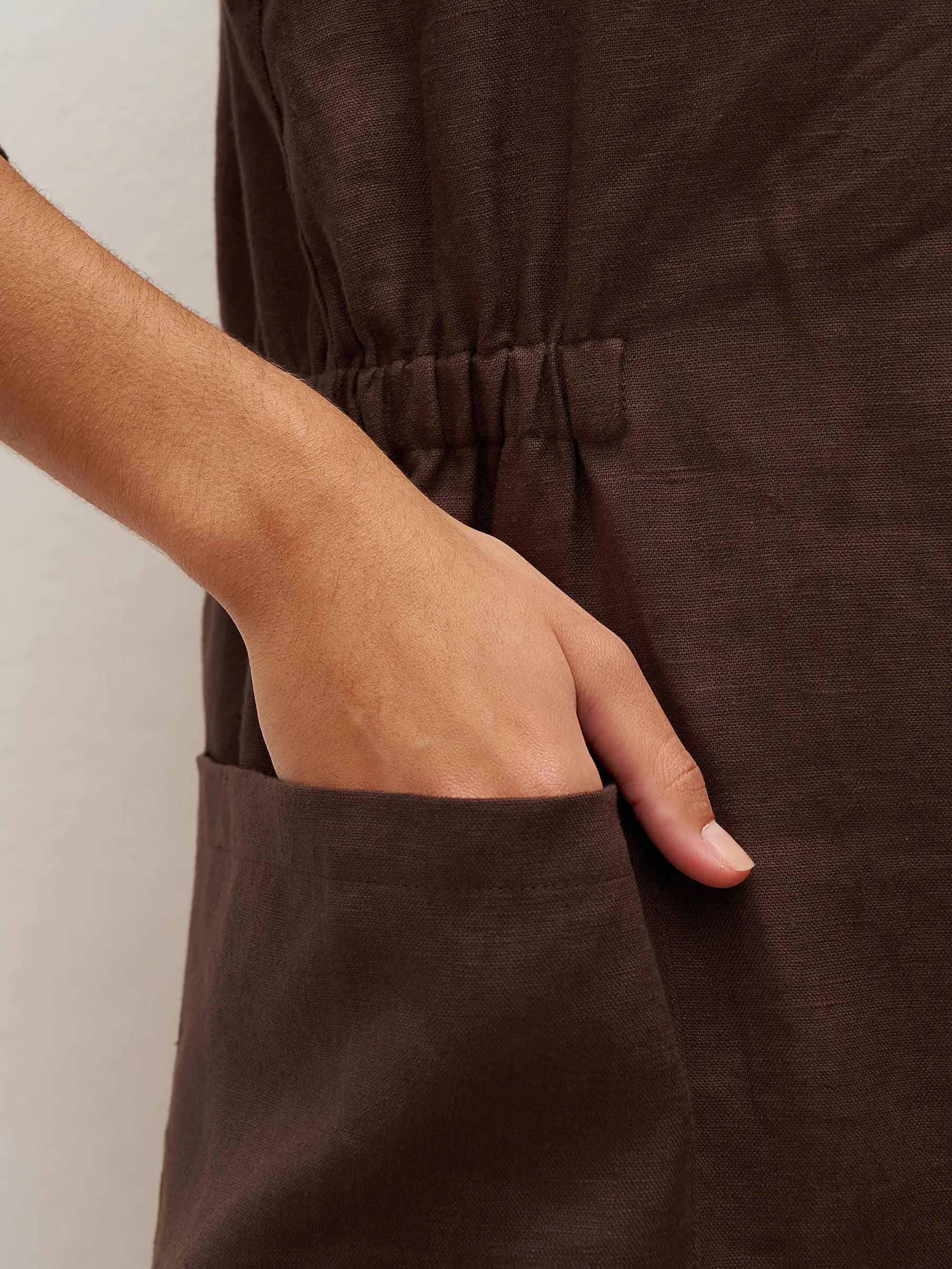 LINTICO 100% Linen V-neck Bell Pocket Midi Dress EVELINA — detail shot 8