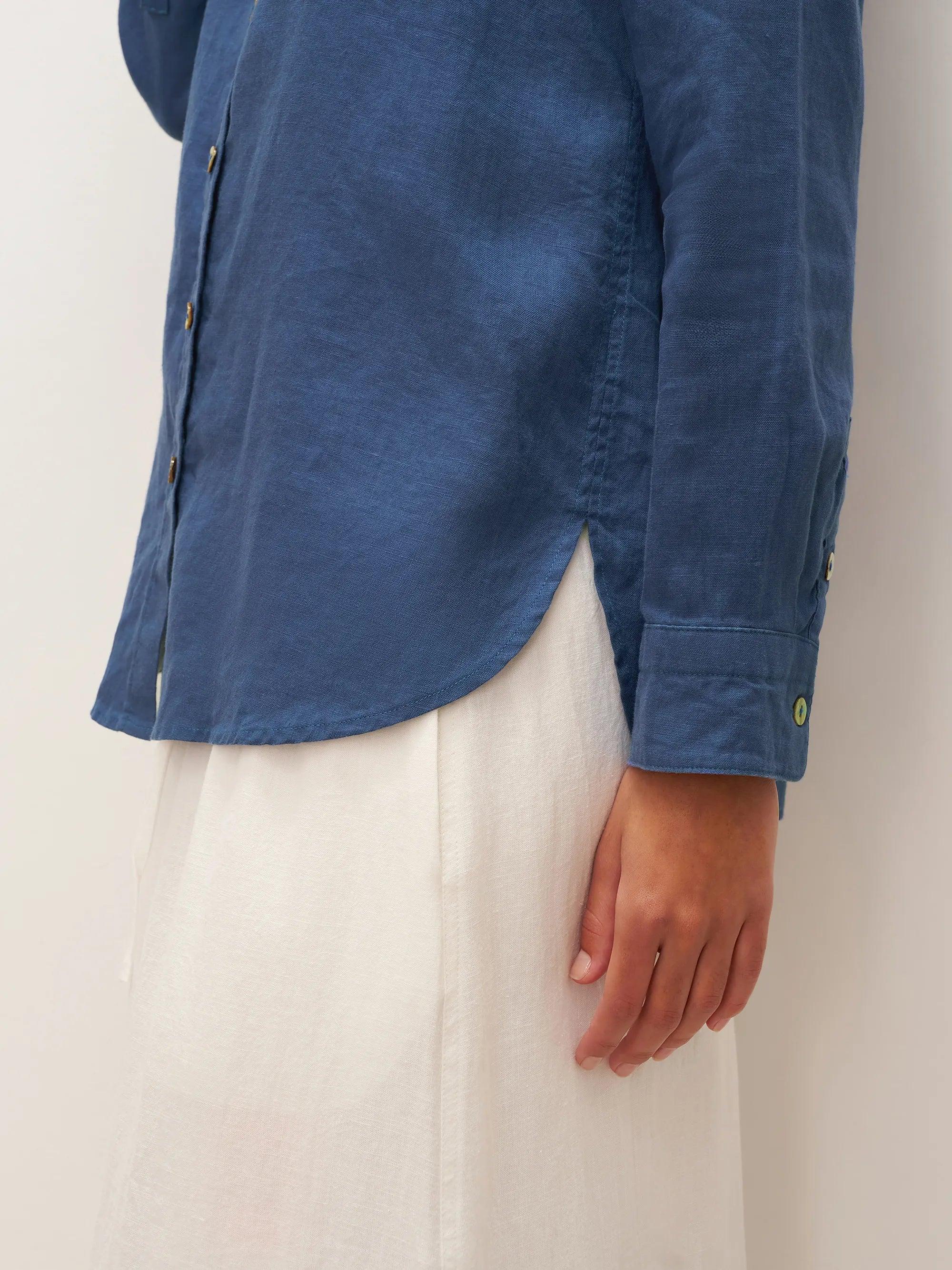 LINTICO 100% Linen Button-Front Shirt with Extended Hem JOVAN — detail shot 9