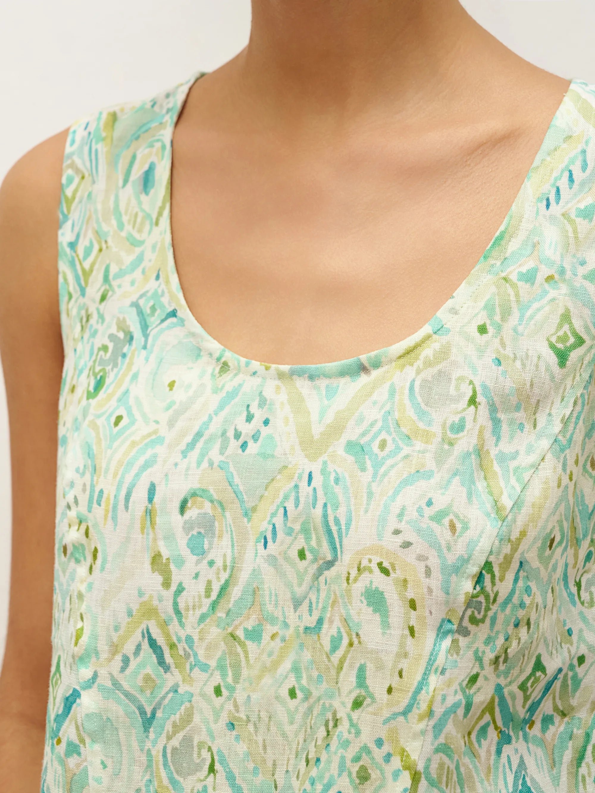 LINTICO LINTICO 100% Linen Floral Swing Beach Tank Dress LORRAINE — detail shot 9