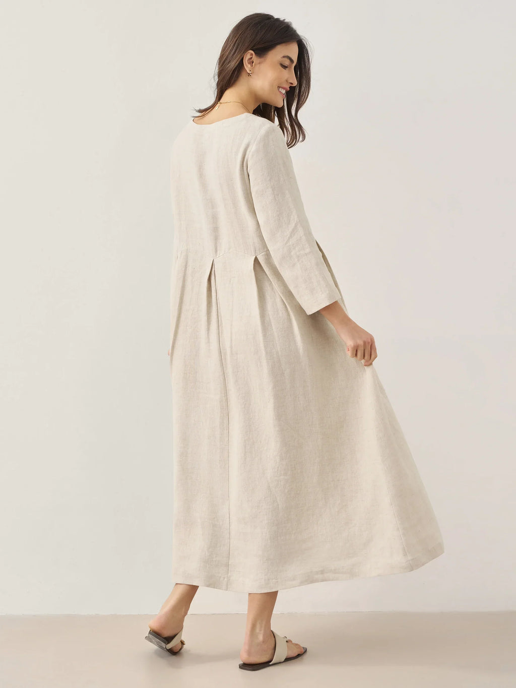 LINTICO 100% Linen Bateau Neck Pleated Maxi Dress — packaging