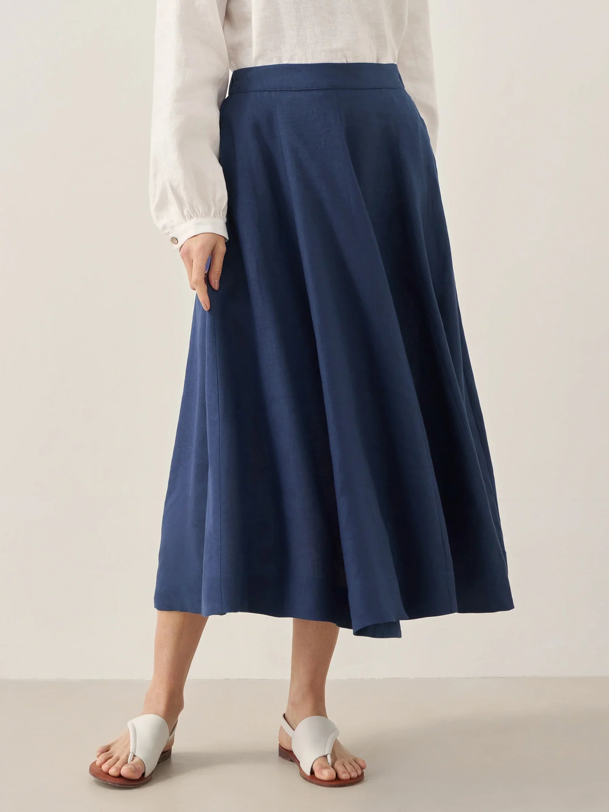 LINTICO 100% Linen A-Line Skirt JEMMA — LINTICO branding close-up