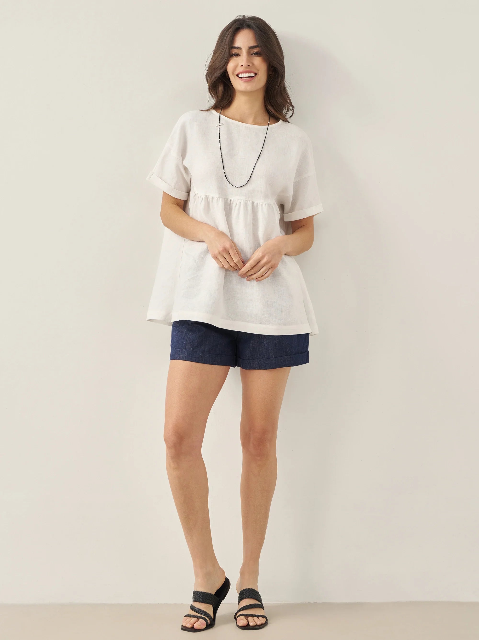 LINTICO LINTICO 100% Linen Round Neck Pleated Pullover Top QUINLAN — lifestyle worn / used context