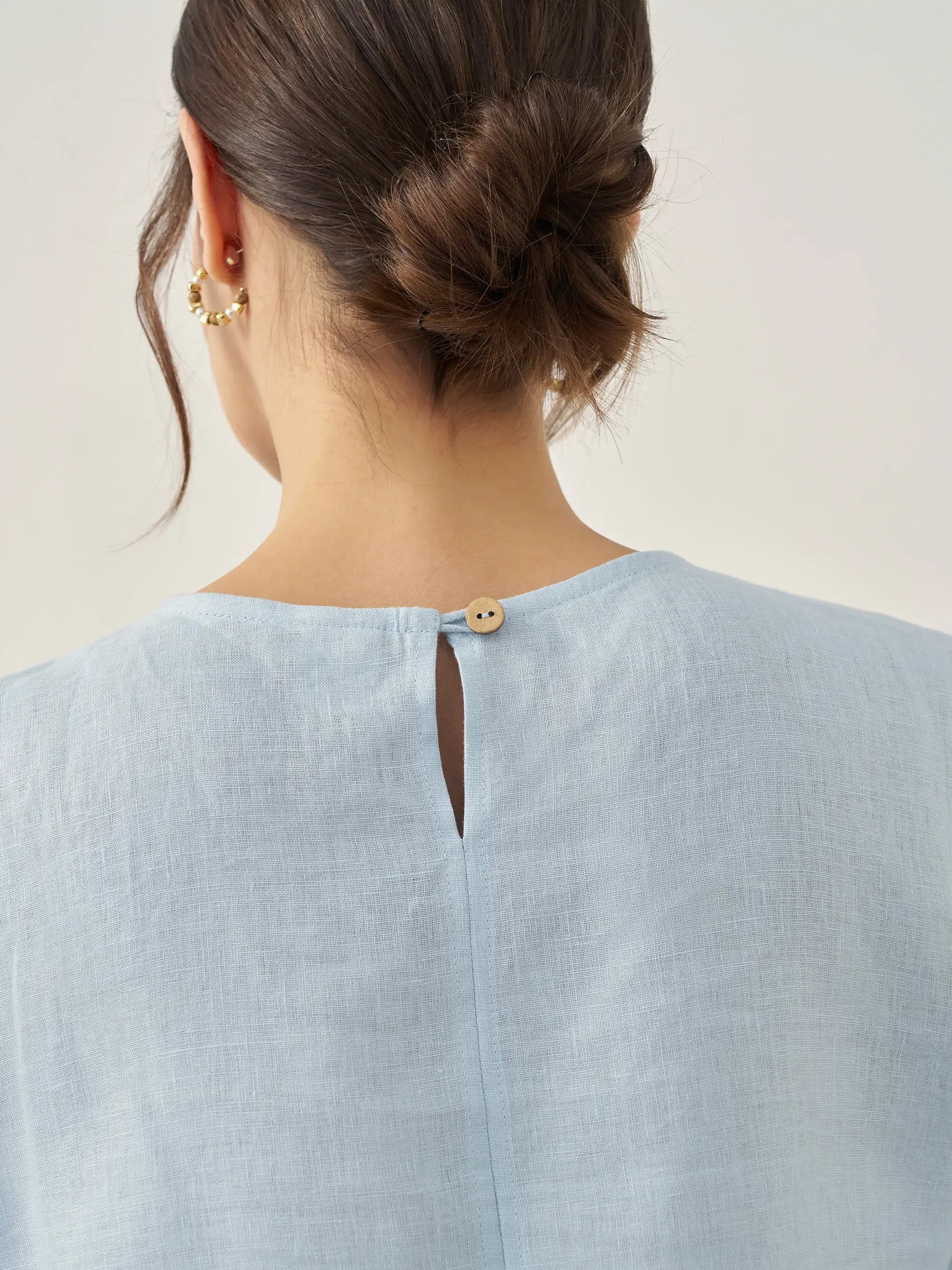 LINTICO 100% Linen Short-Sleeve Round Neck Button Detail Top & Pants Set JOSIE — detail shot 9