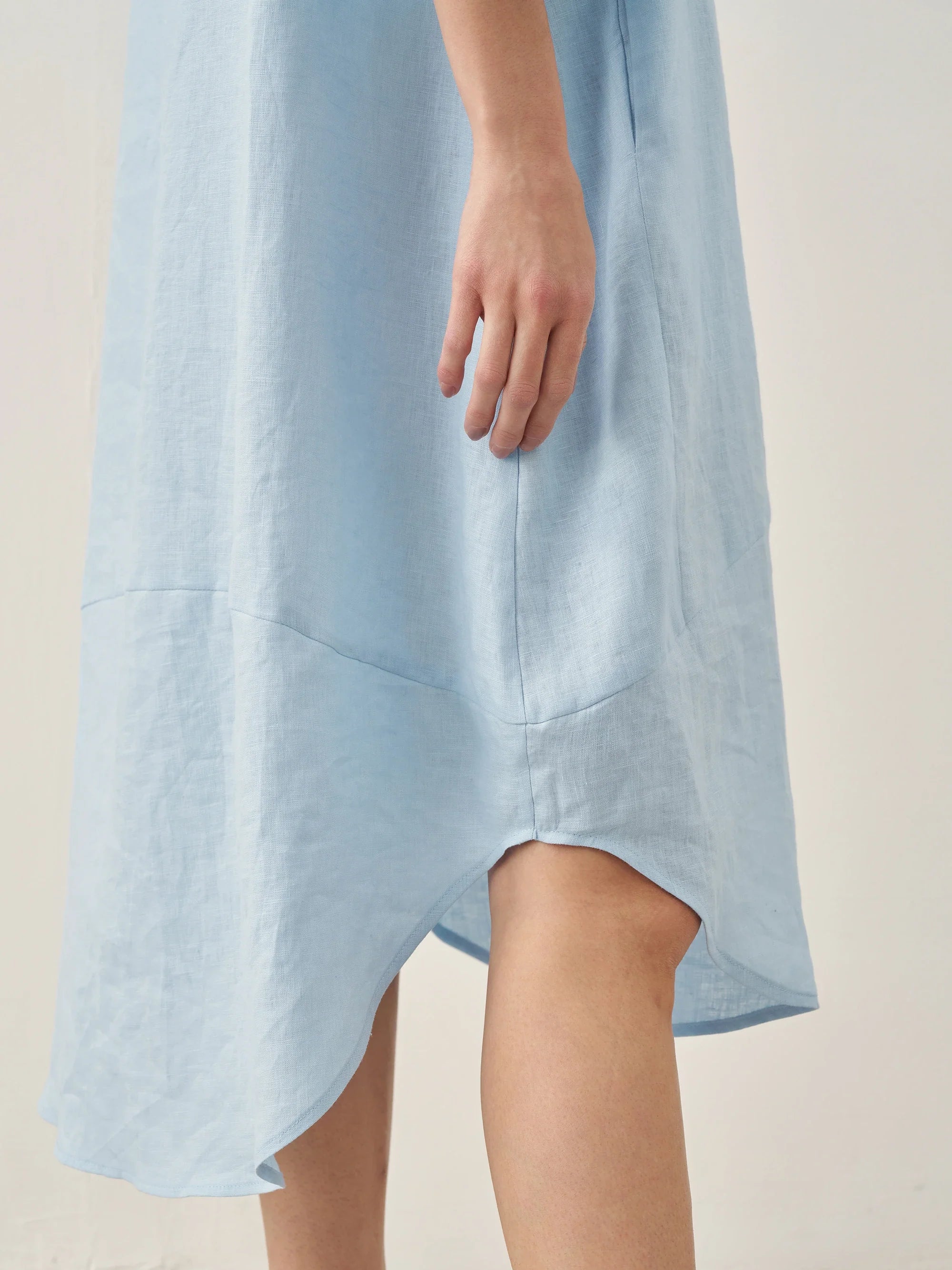 LINTICO LINTICO 100% Linen Bateau Neck Midi Dress BROOKE — detail shot 8