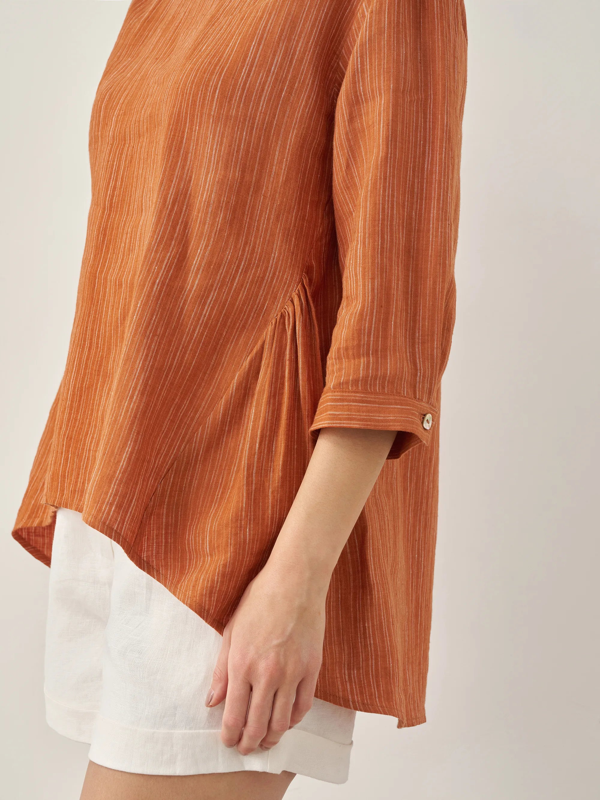LINTICO 100% Linen Round Neck Artistic Stripe Top FLORENCE — back view