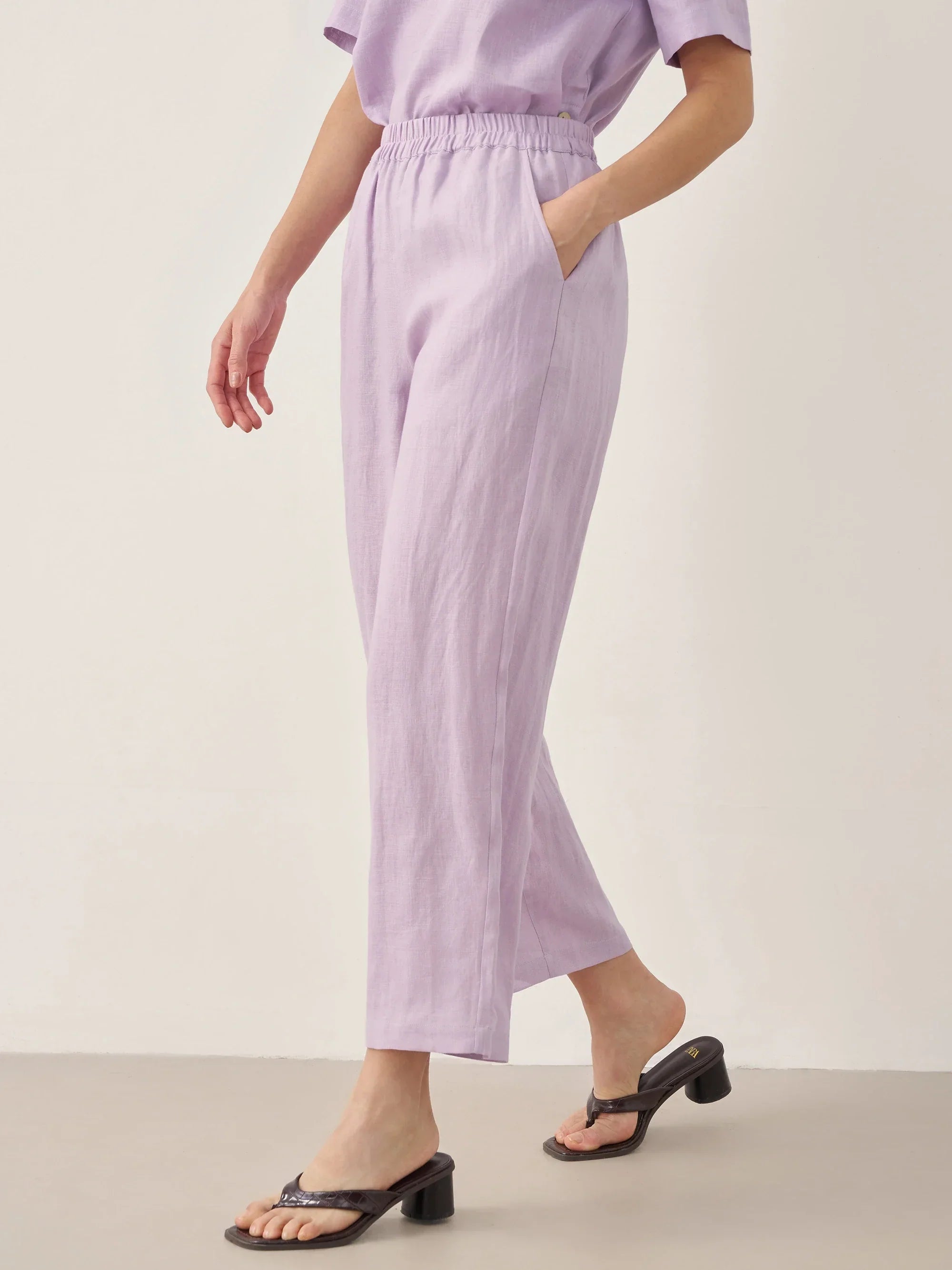 LINTICO 100% Linen Short-Sleeve Round Neck Button Detail Top & Pants Set SASHA — detail shot 10
