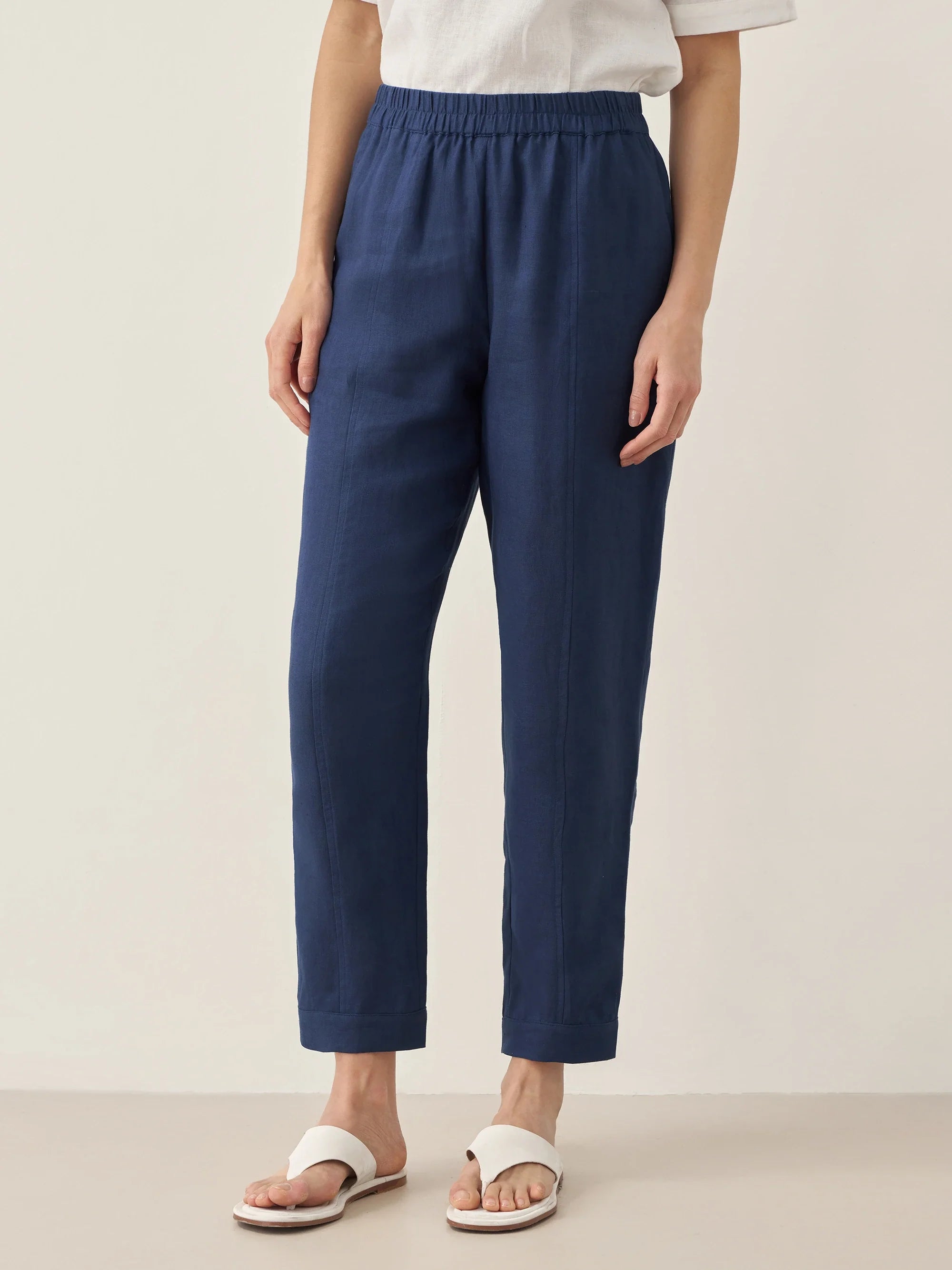 LINTICO 100% Linen Straight-Leg Pants with Elastic Waist PATRICE — detail shot 8