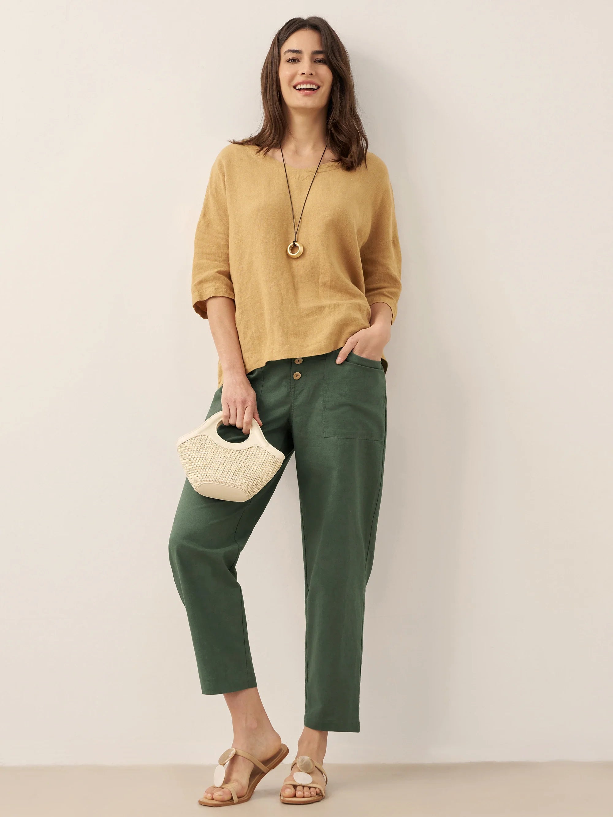 LINTICO Linen Simple Button Fly Trousers HEIDI — in-use photo