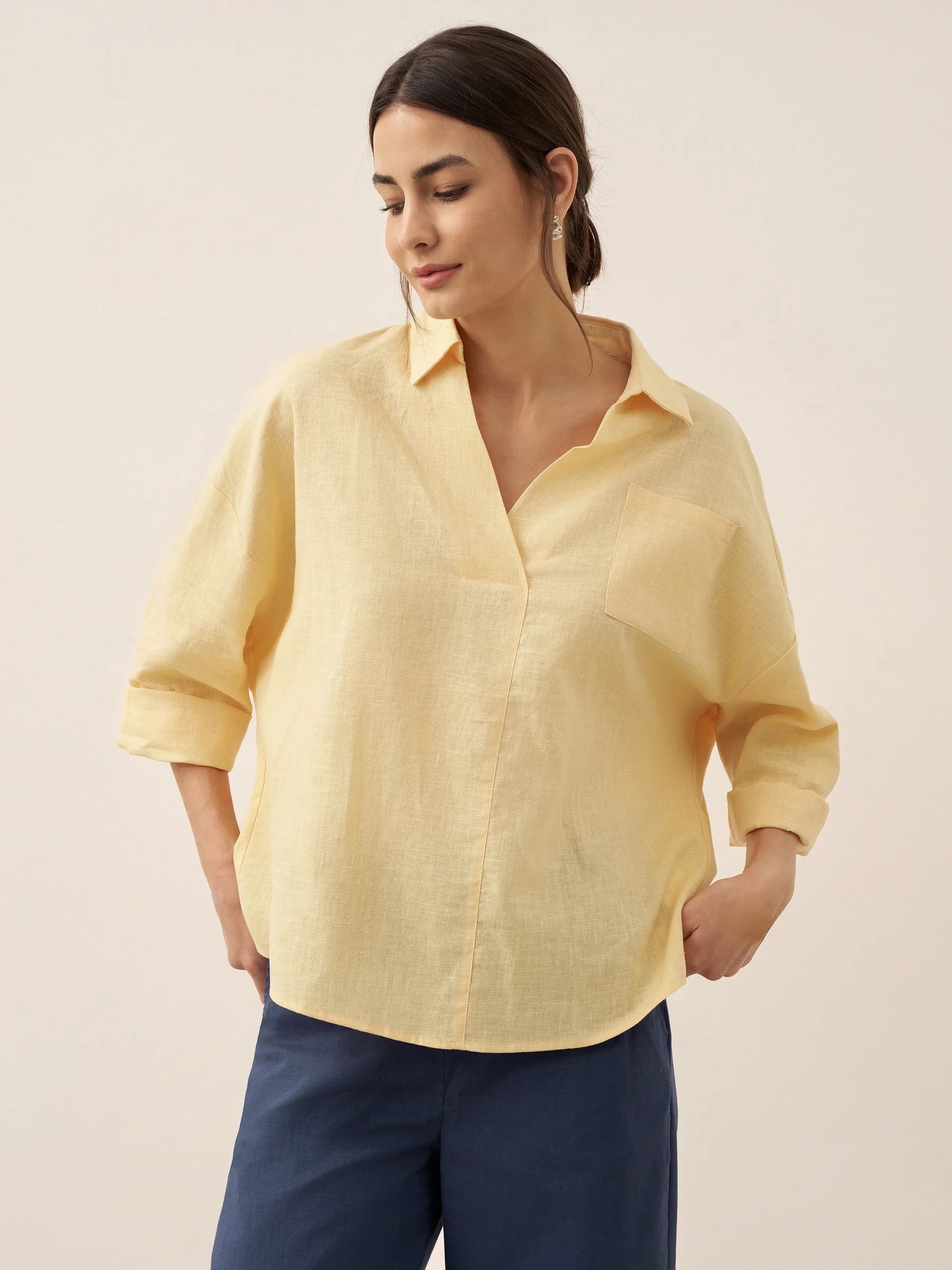 LINTICO Linen Oversized Fit Pocket Shirt ELOWEN — lifestyle context