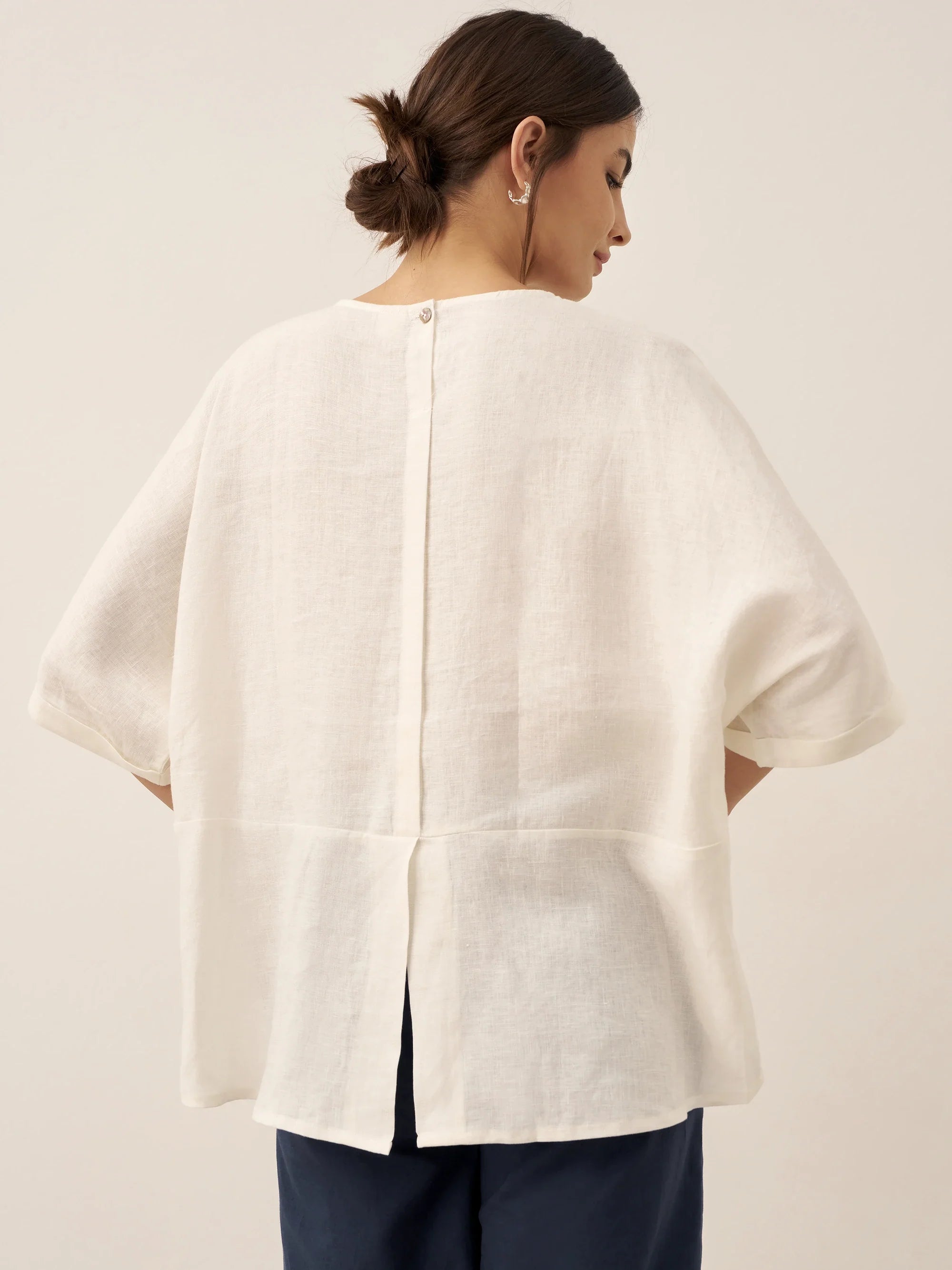 LINTICO LINTICO 100% Linen Round Neck Mid-Sleeve Top ROBYN — tops-blouses-linen category context