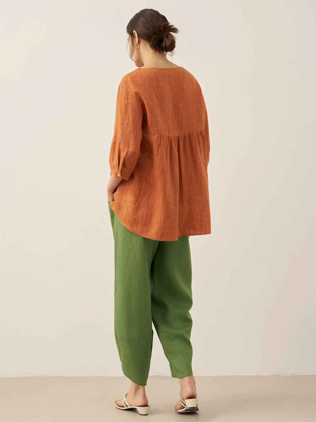 LINTICO 100% Linen Round Neck Artistic Stripe Top FLORENCE — flat-lay composition