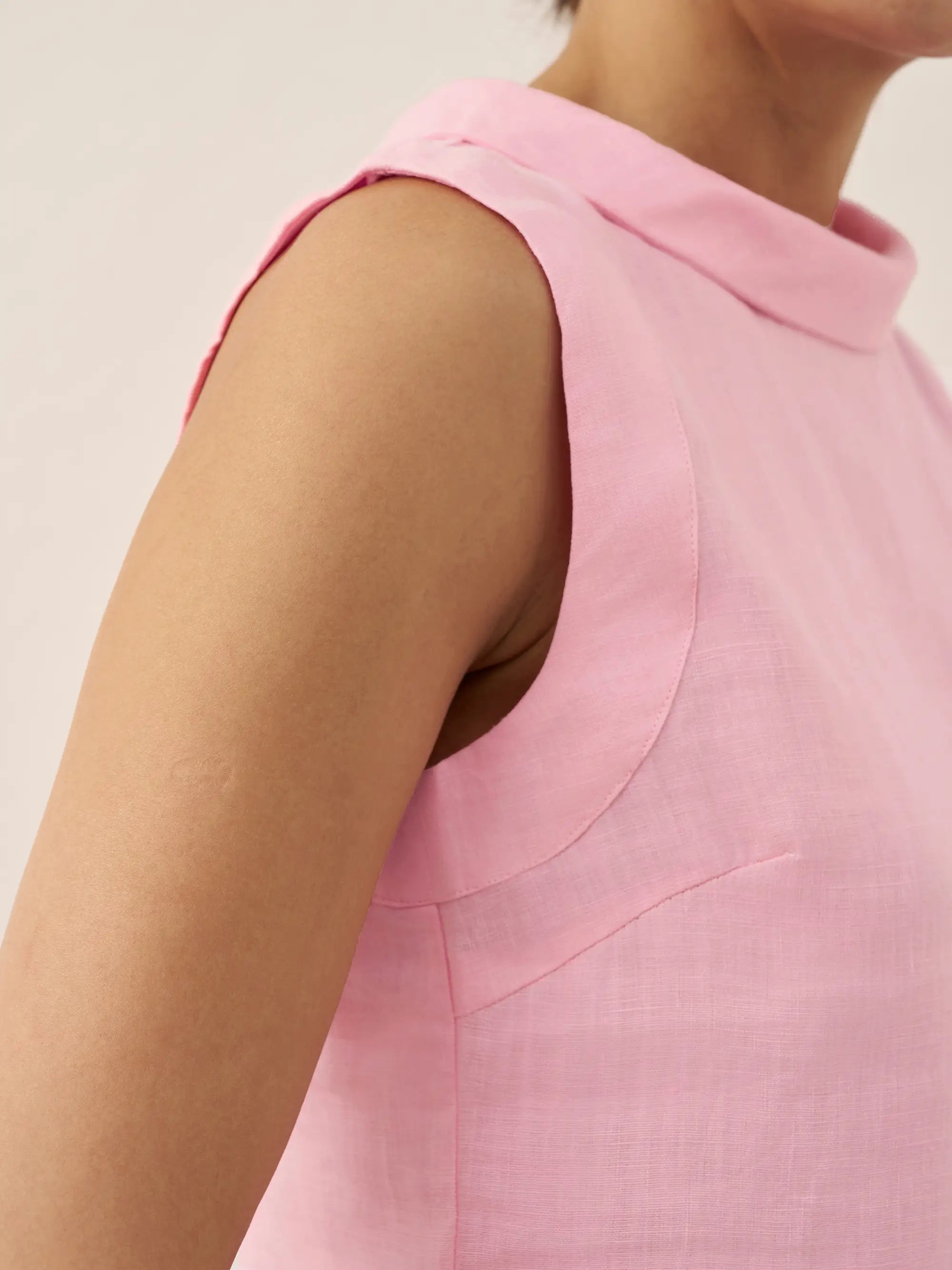 LINTICO 100% Linen Draped Collar Tank Top JACQUELINE — alternative angle