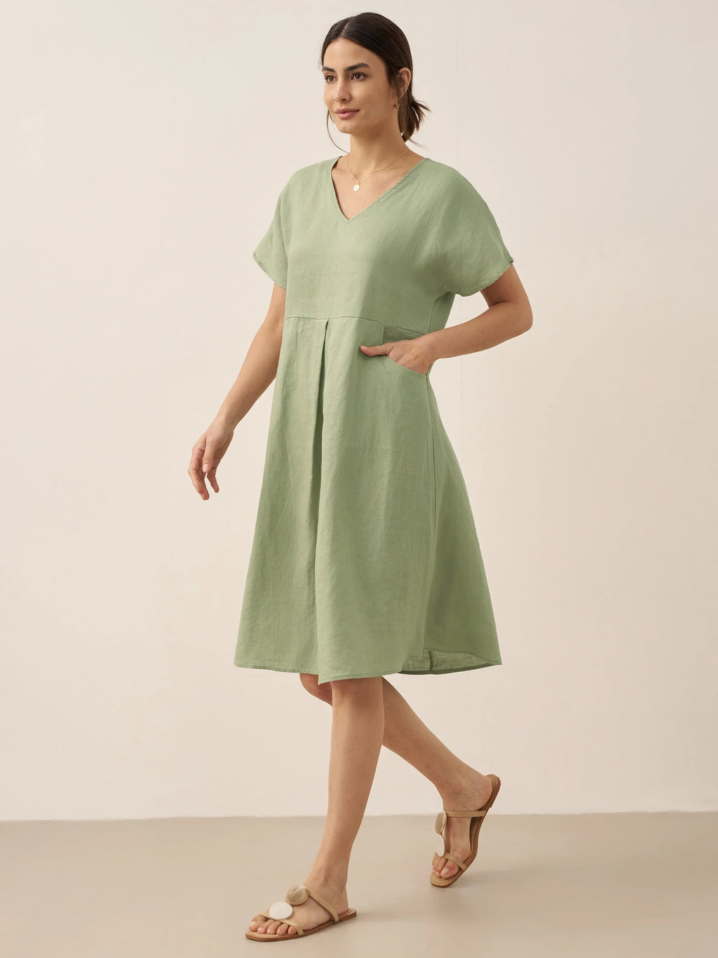 LINTICO 100% Linen V-Neck Pockets Swing Dress AINSLEY — construction detail