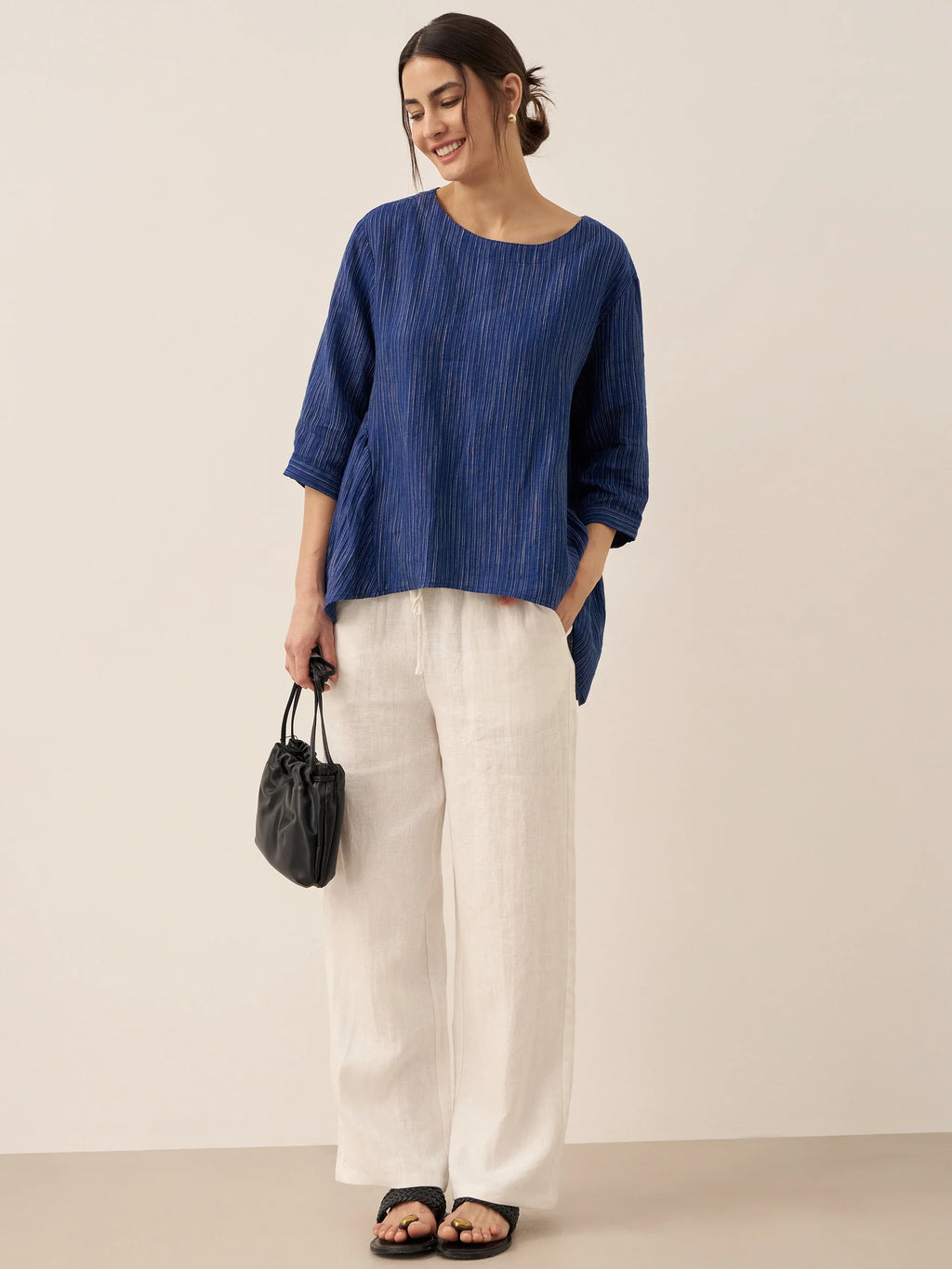 LINTICO 100% Linen Round Neck Artistic Stripe Top FLORENCE — LINTICO branding close-up