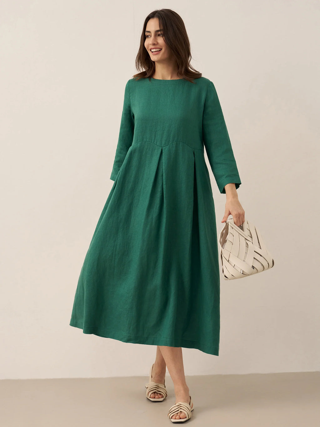 LINTICO 100% Linen Bateau Neck Pleated Maxi Dress ABIGAIL — detail shot 7