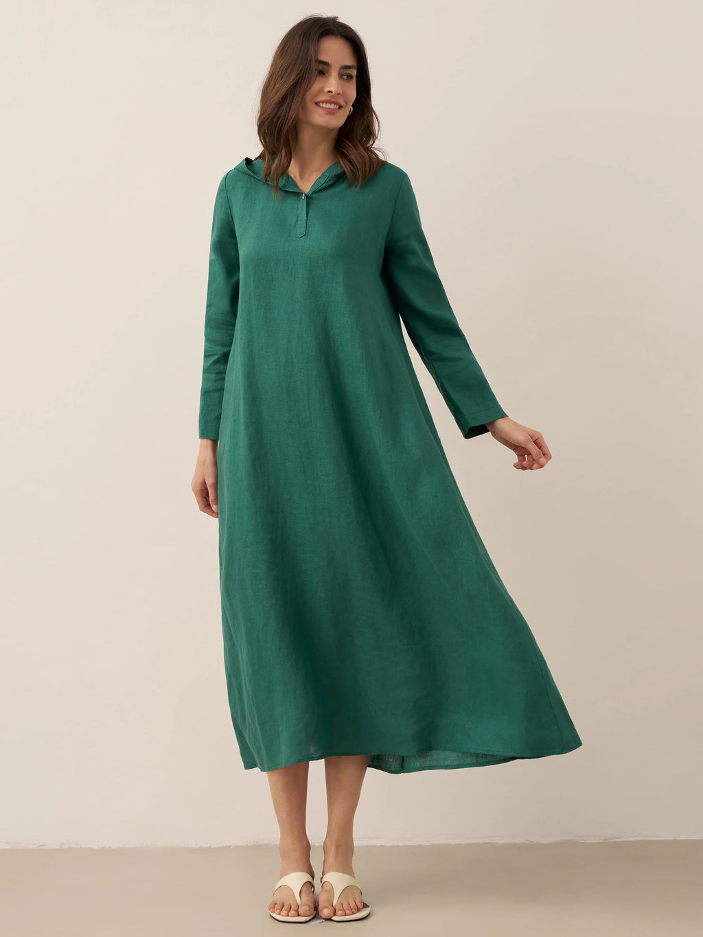 LINTICO 100% Linen Hooded Pullover Maxi Dress REBECCA — lifestyle context