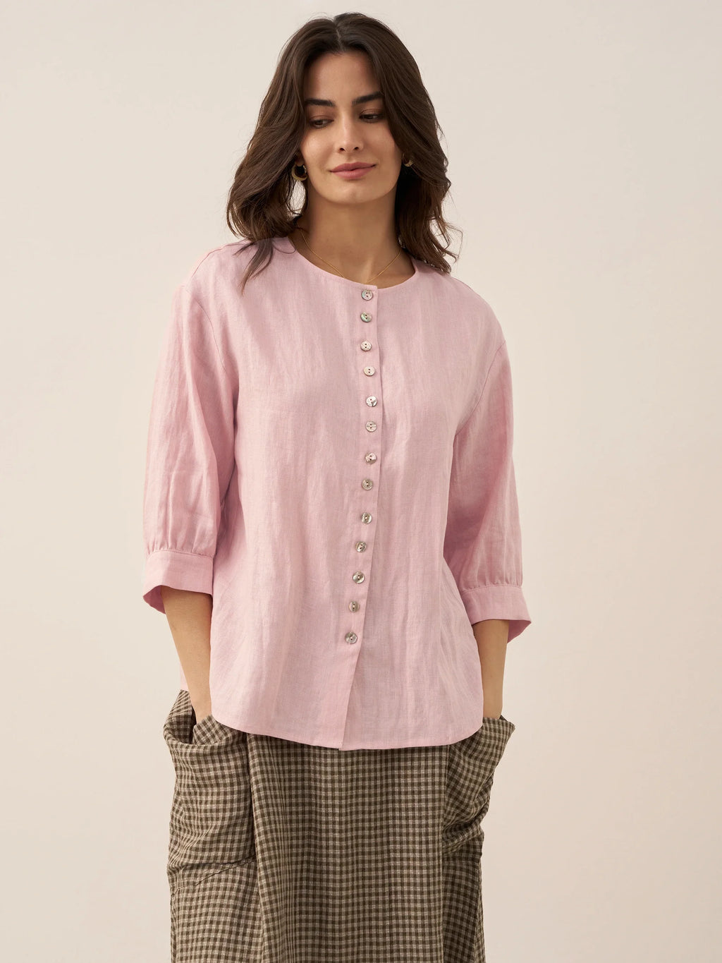 LINTICO 100% Linen Button-Front Drop Shoulder Shirt EASTER — fabric or material detail