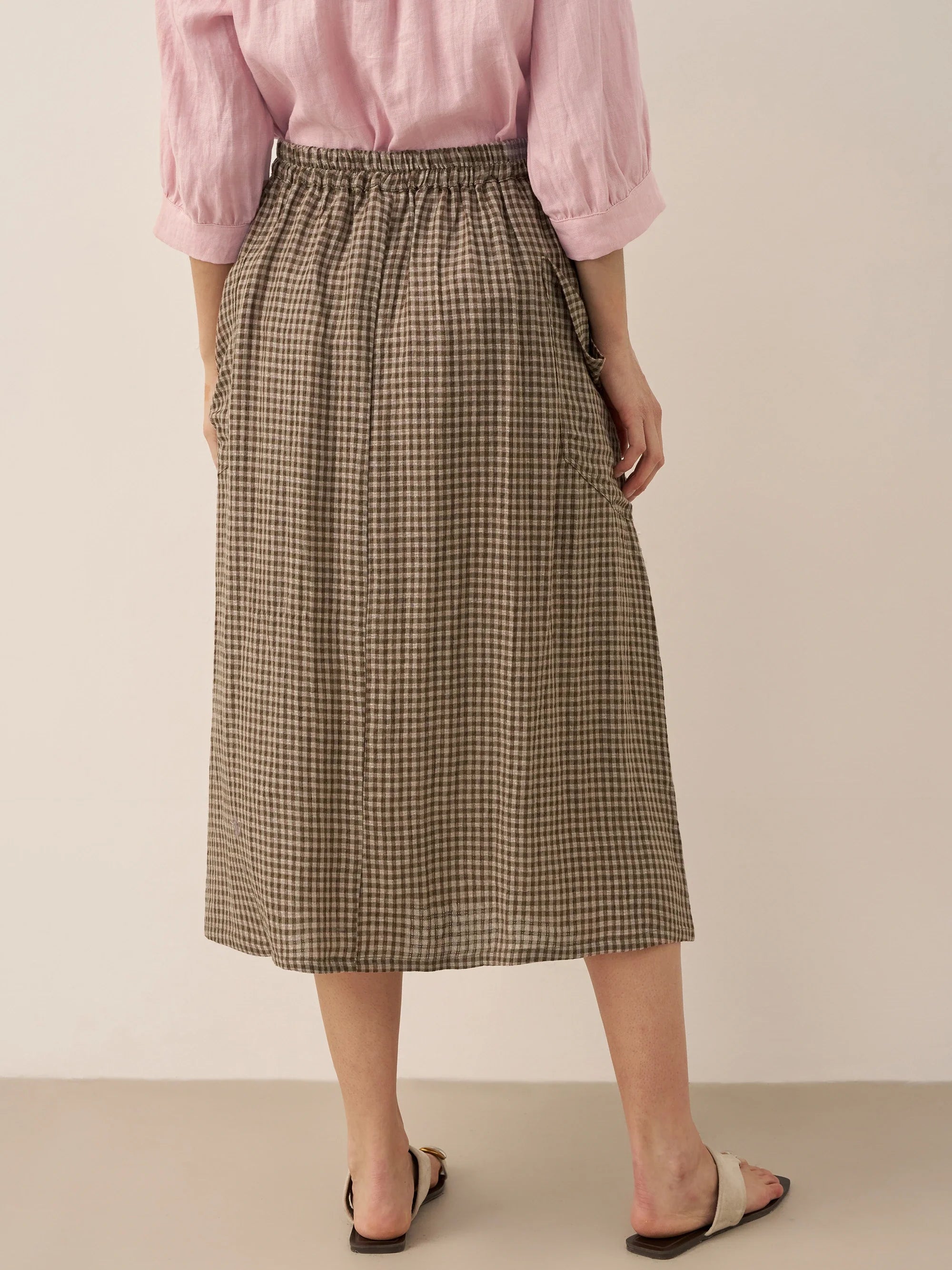 LINTICO Linen Checked Elastic Waist Skirt MARINA — lifestyle worn / used context