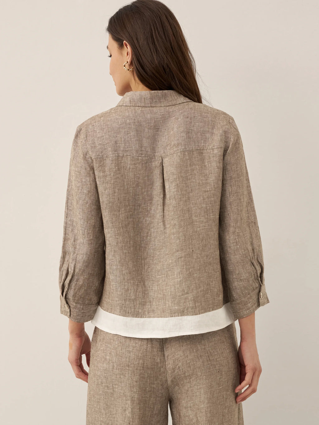 LINTICO 100% Linen Buttoned Closure Color-Blocked Shirt JANICE — alternative angle