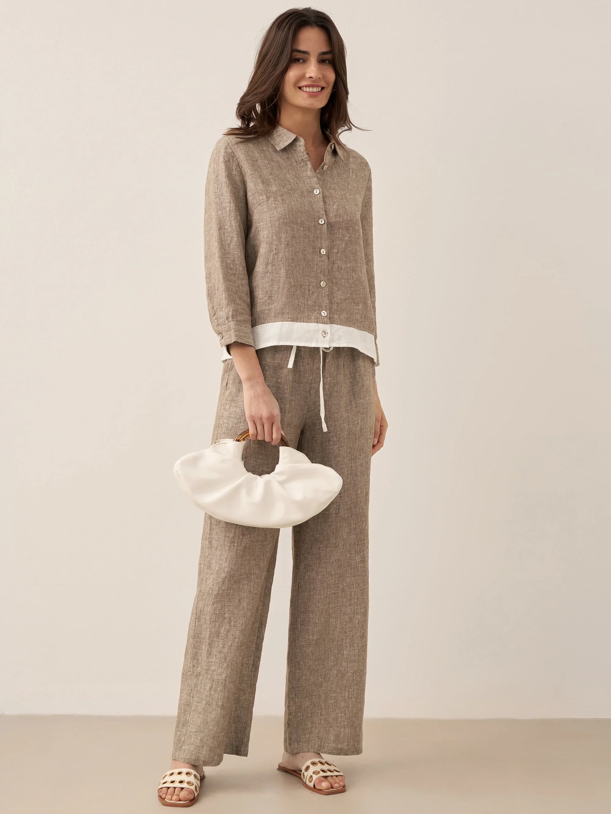 LINTICO 100% Linen Buttoned Closure Color-Blocked Shirt JANICE — color detail
