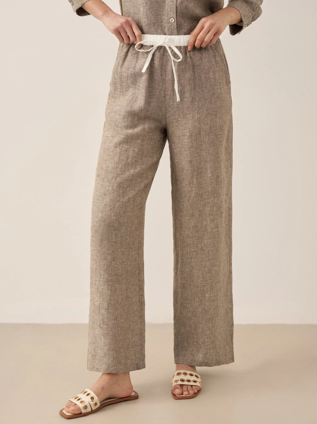 LINTICO 100% Linen Elastic Waist Straight-Leg Trousers JOURDAN — alternative angle