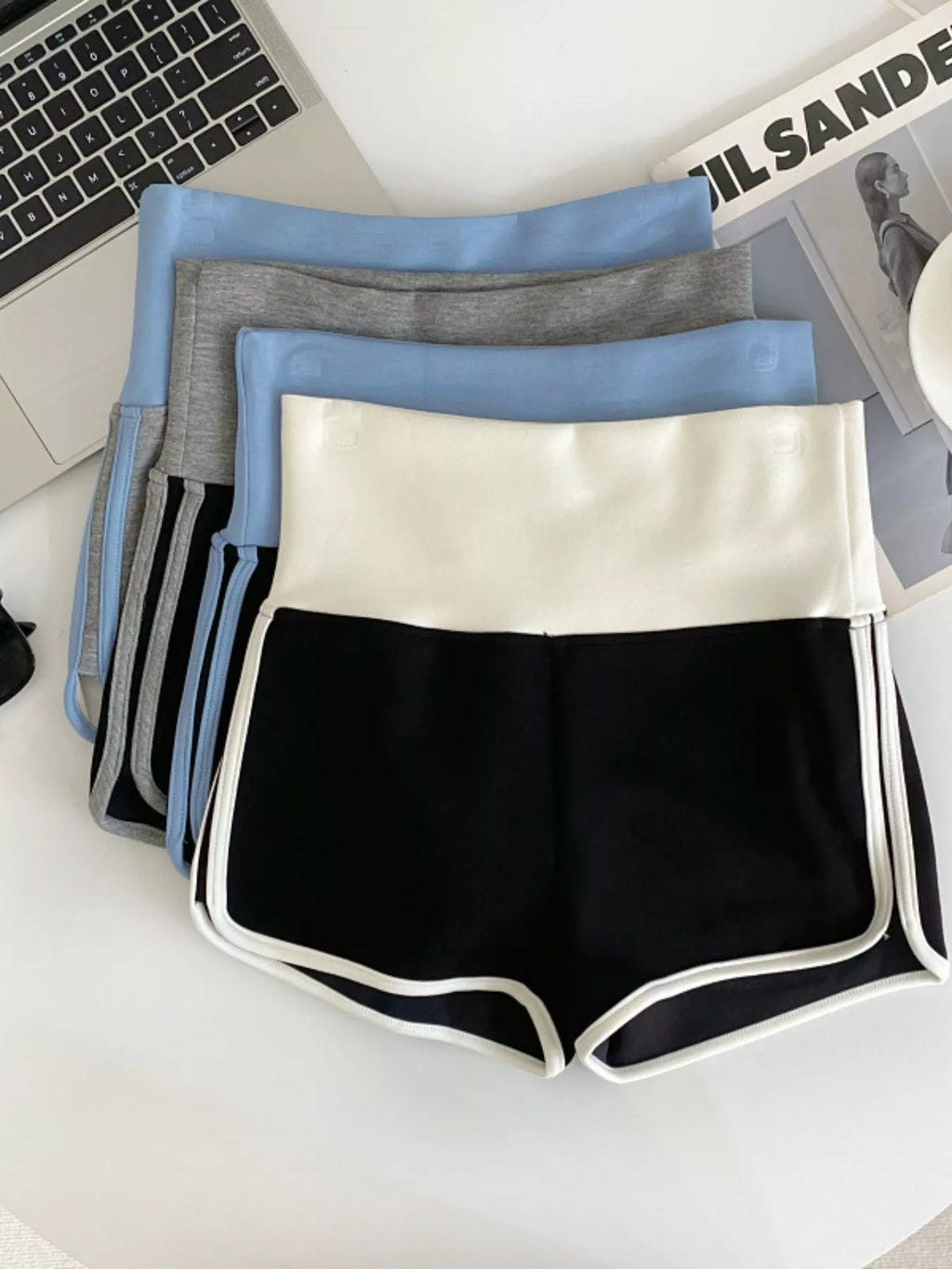 High Waist Contrast Trim Shorts