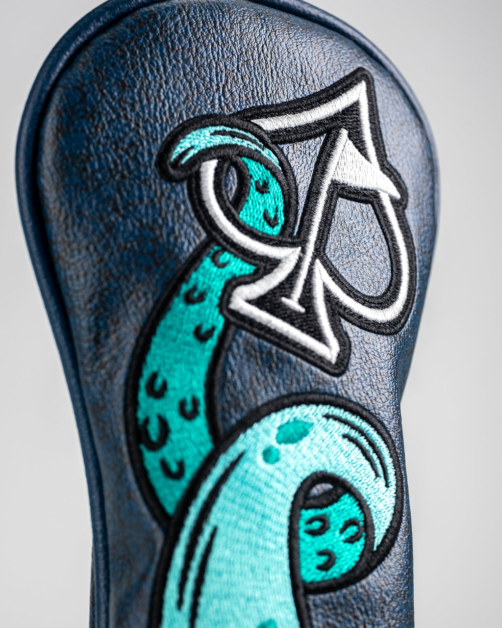 Kraken - Hybrid Cover – Pins and Aces, view 6