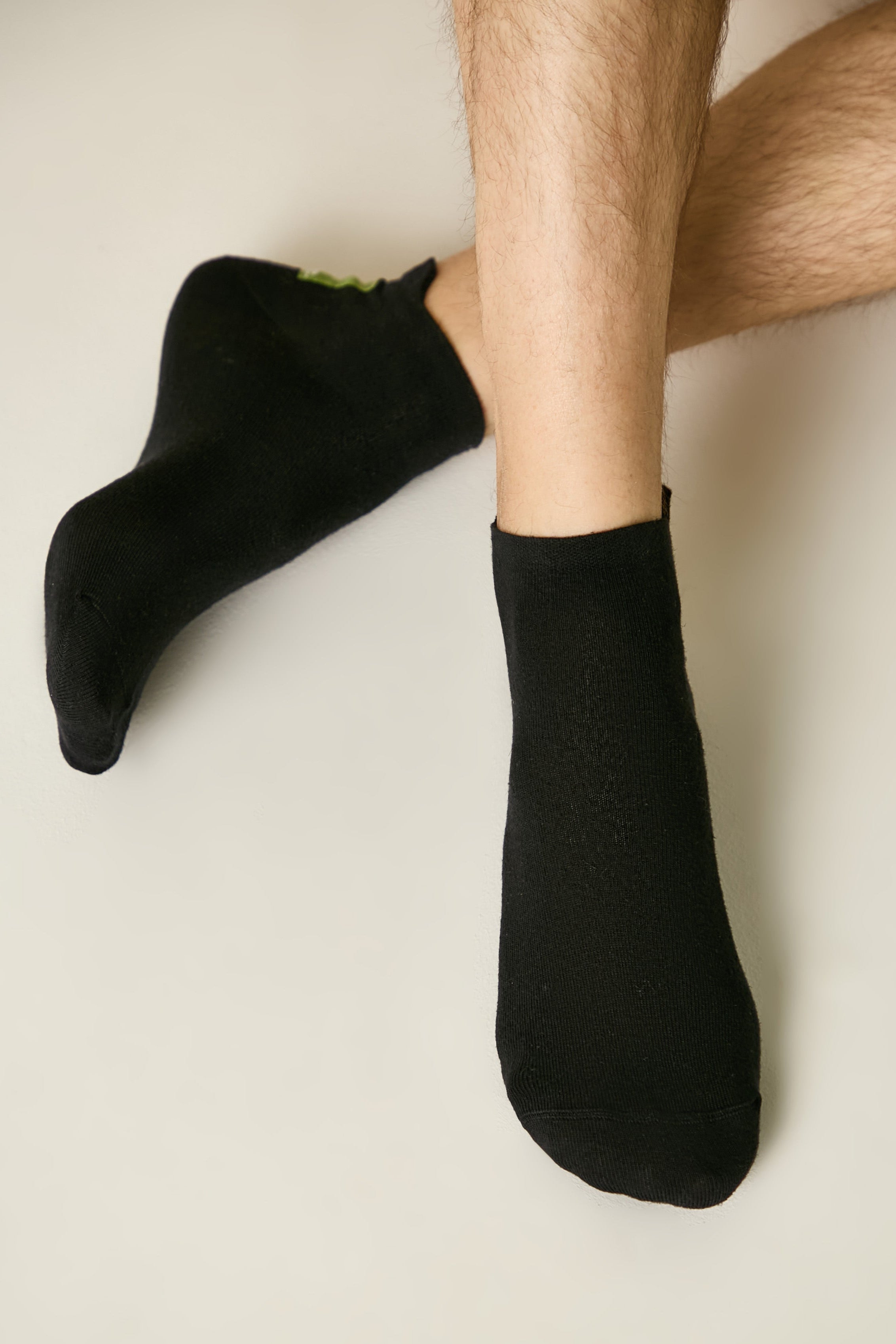 TheRanok.com Conte Ankle Socks Diwari 147 - Cotton and Hemp — lifestyle context