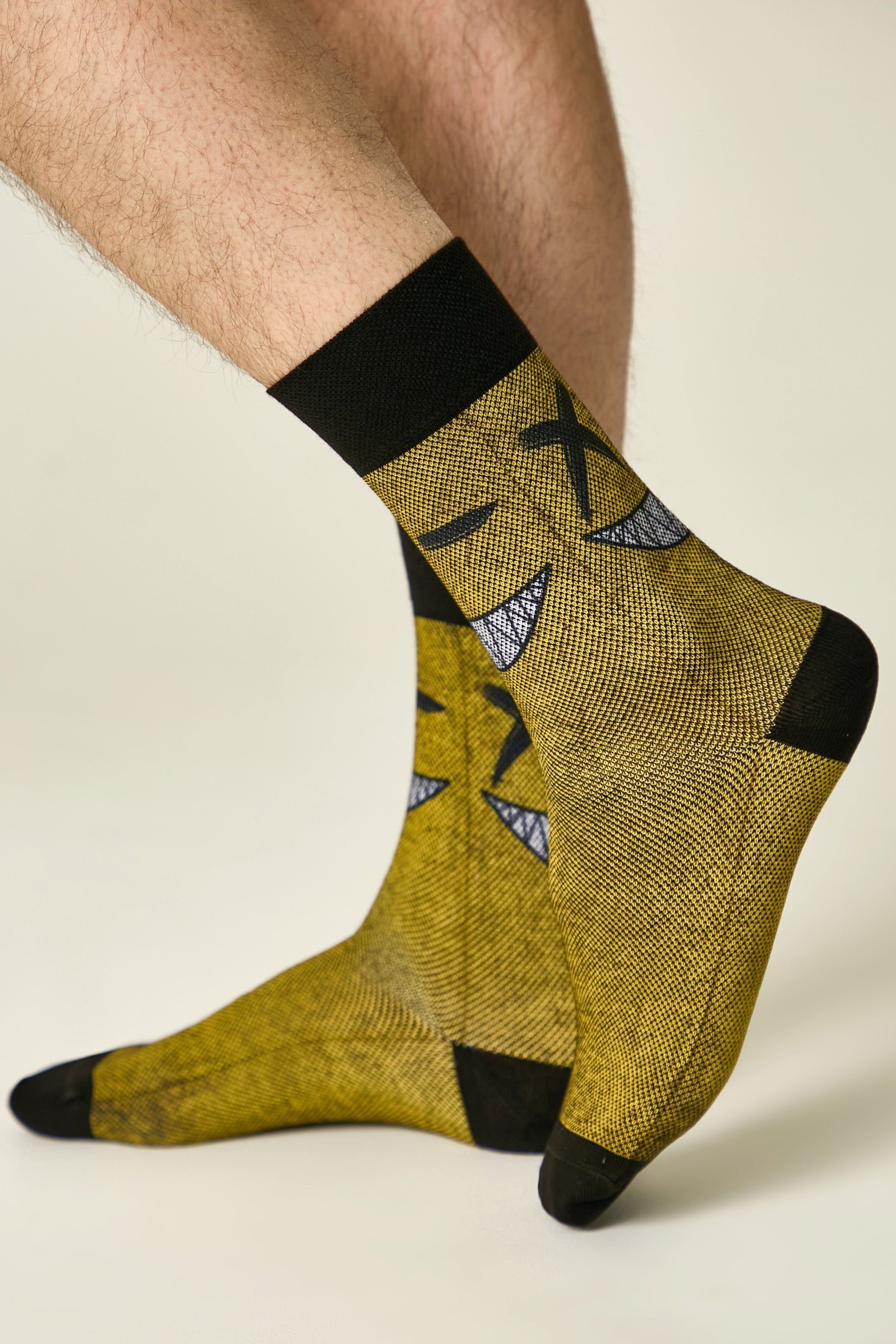 TheRanok.com Conte Cotton Socks Diwari Happy 150 — detail close-up
