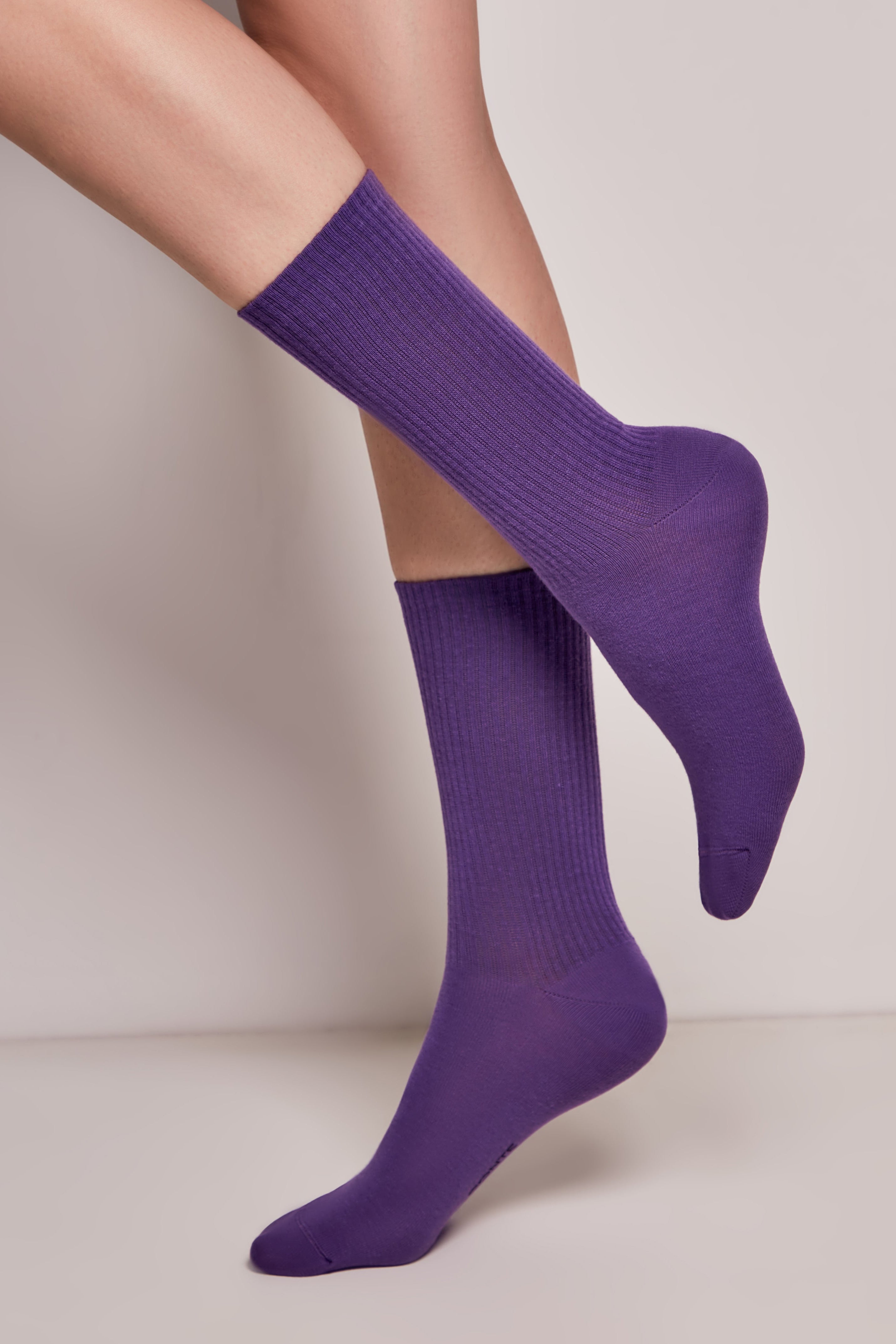TheRanok.com Conte Cotton Long Socks Active 000 — in-use photo