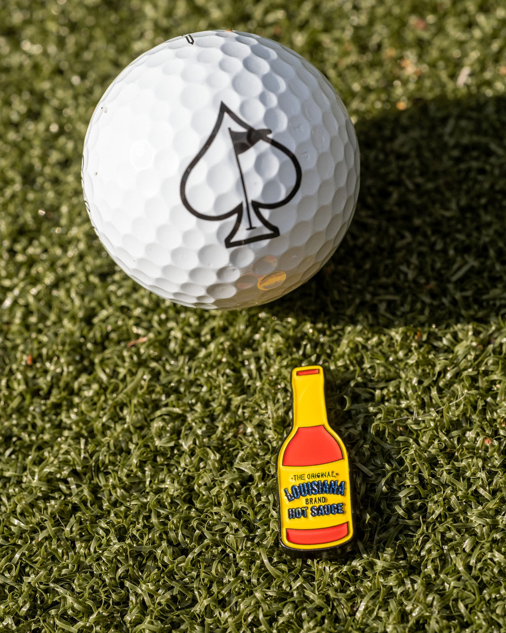 Louisiana Hot Sauce Ball Marker – Pins and Aces, view 3