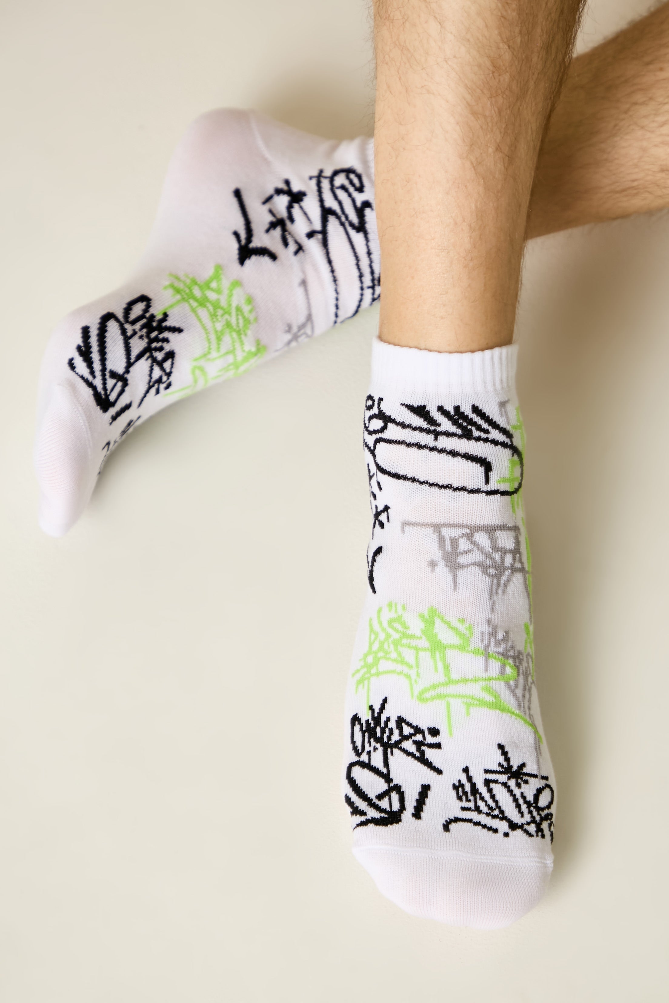 TheRanok.com Conte Cotton Ankle Socks Diwari Happy 178 — lifestyle context