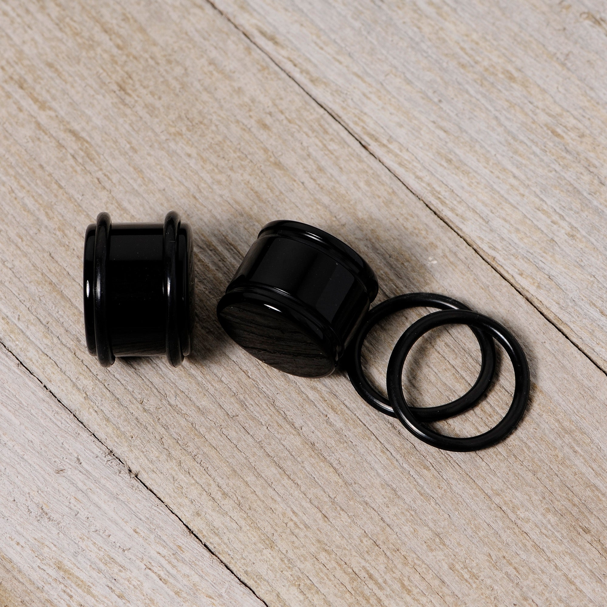 BodyCandy 5/8 Black Acrylic Straight Plug Set — alternative angle
