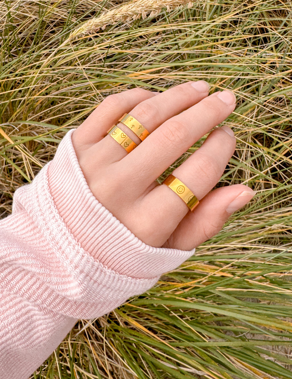 Peace Engraved Ring Set