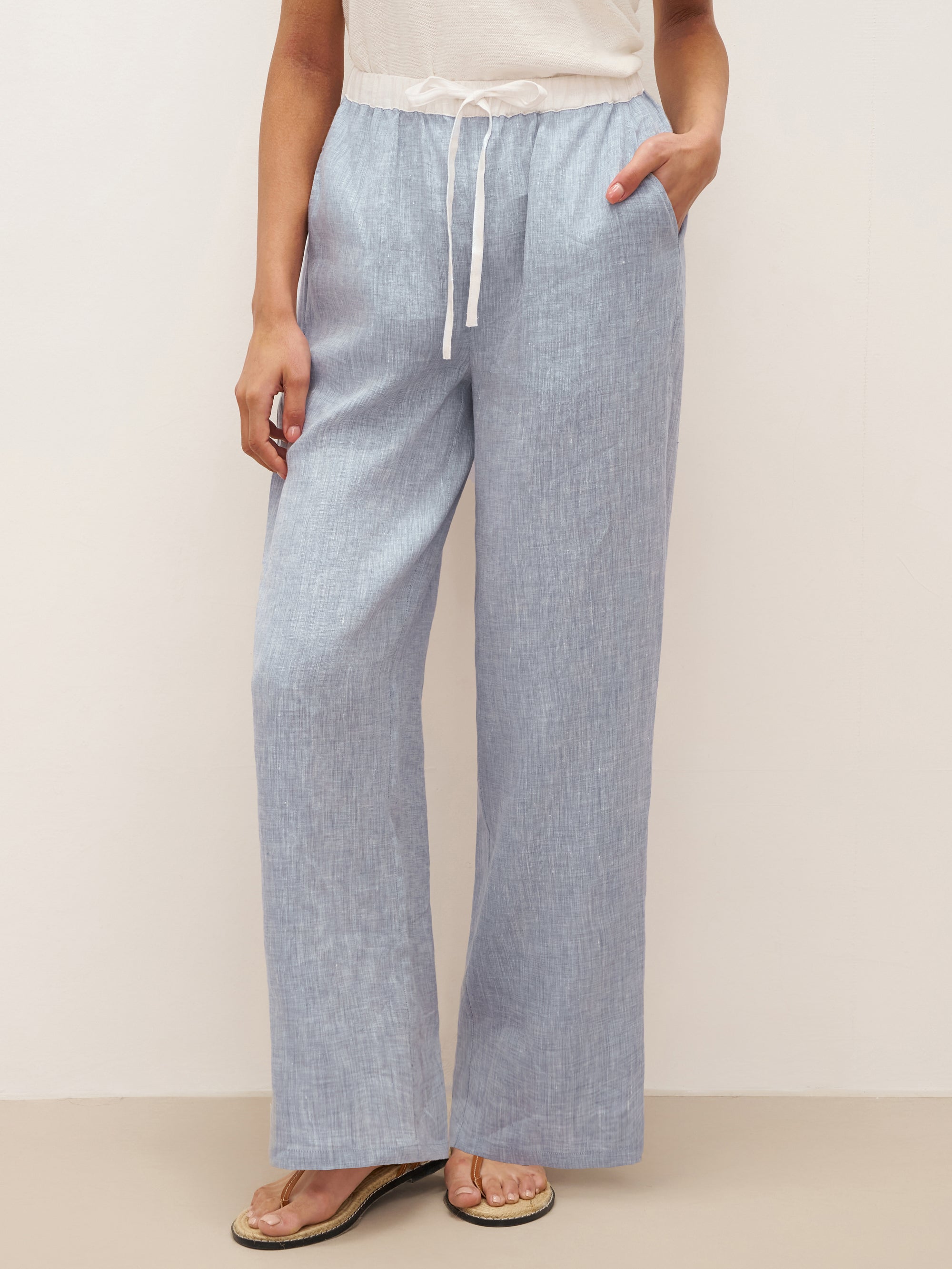 LINTICO 100% Linen Elastic Waist Straight-Leg Trousers JOURDAN — detail shot 6