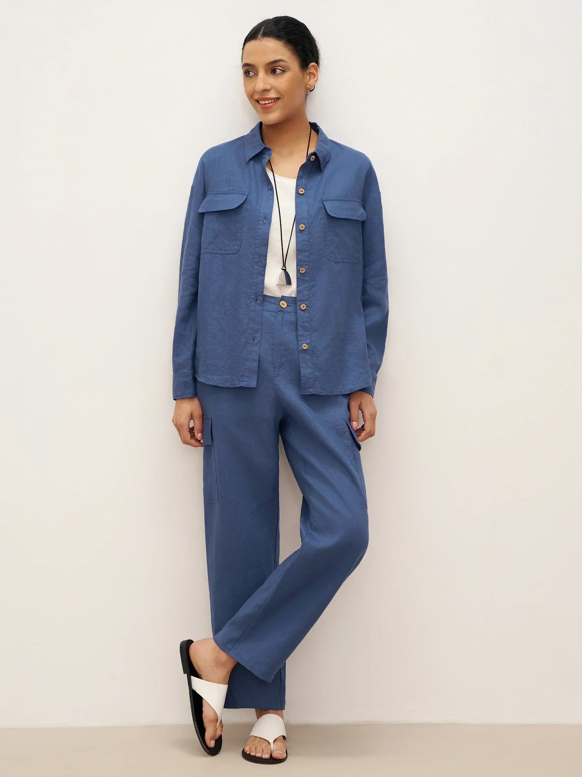 LINTICO 100% Linen Flap-Patch Buttoned Closure Shirt Jacket JANE — LINTICO branding close-up