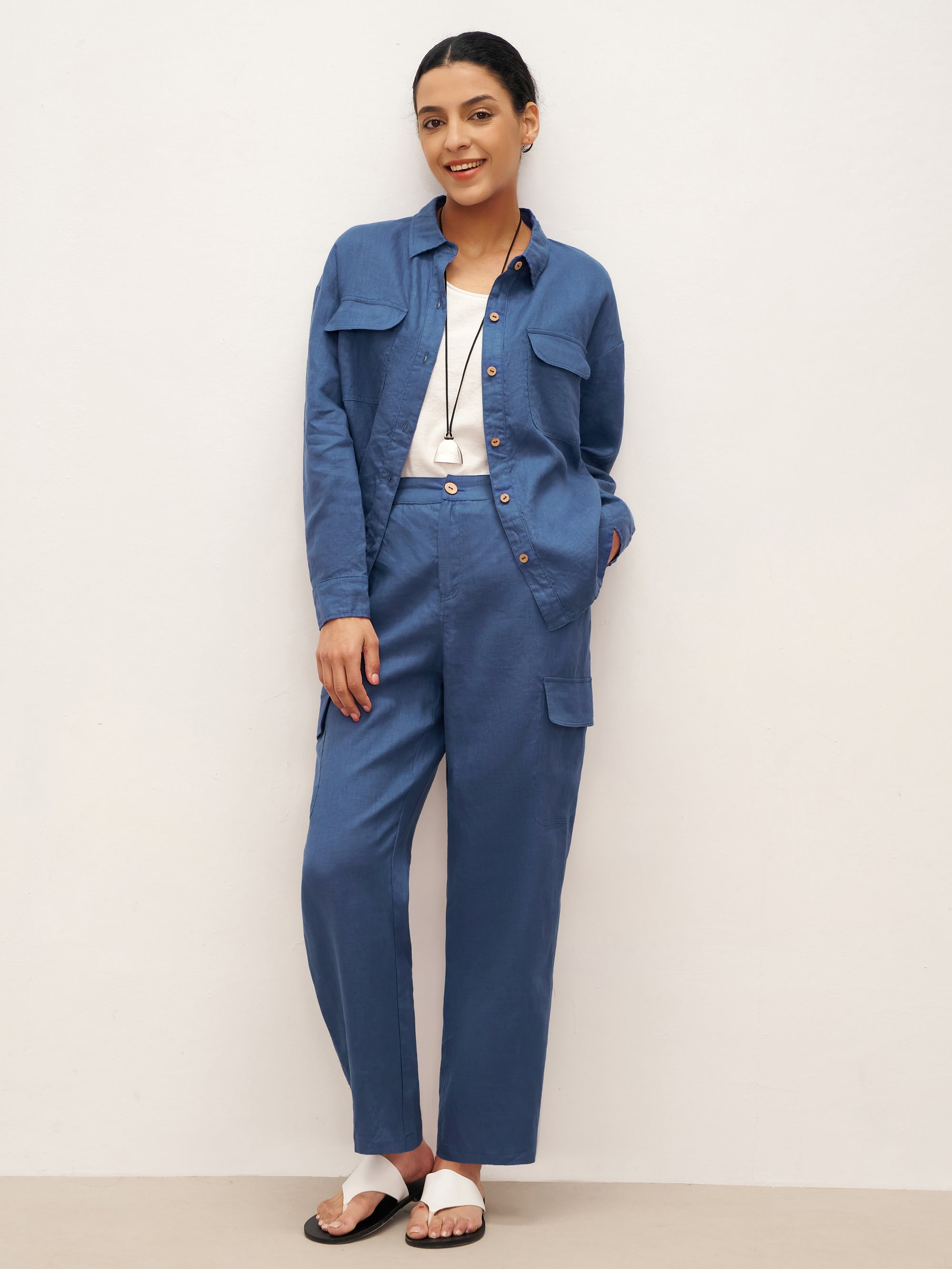 LINTICO 100% Linen Cargo Tapered Trousers with Patch Pockets JESSE — detail shot 7